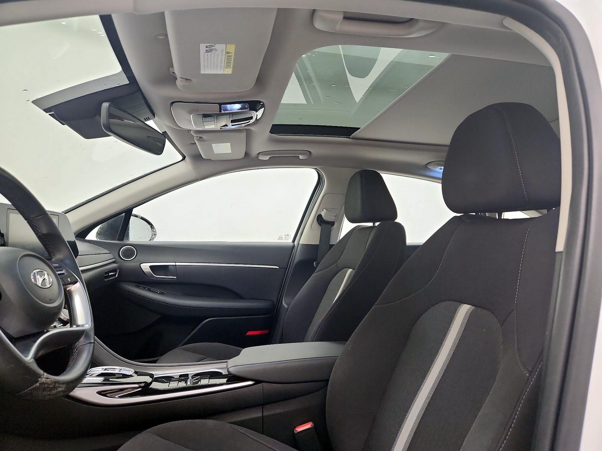 Thumbnail: 2022 Hyundai Sonata - 19