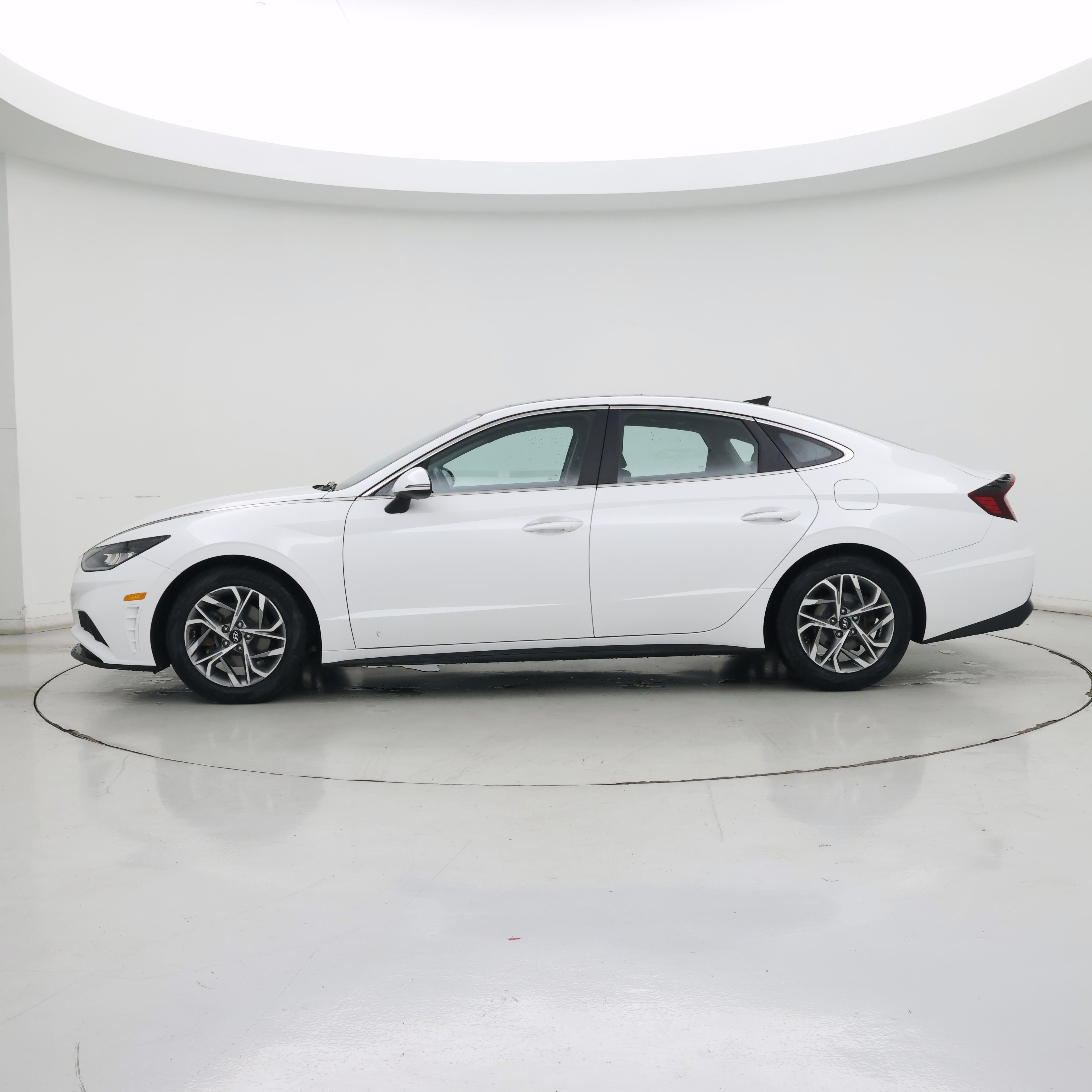 Thumbnail: 2022 Hyundai Sonata - 3