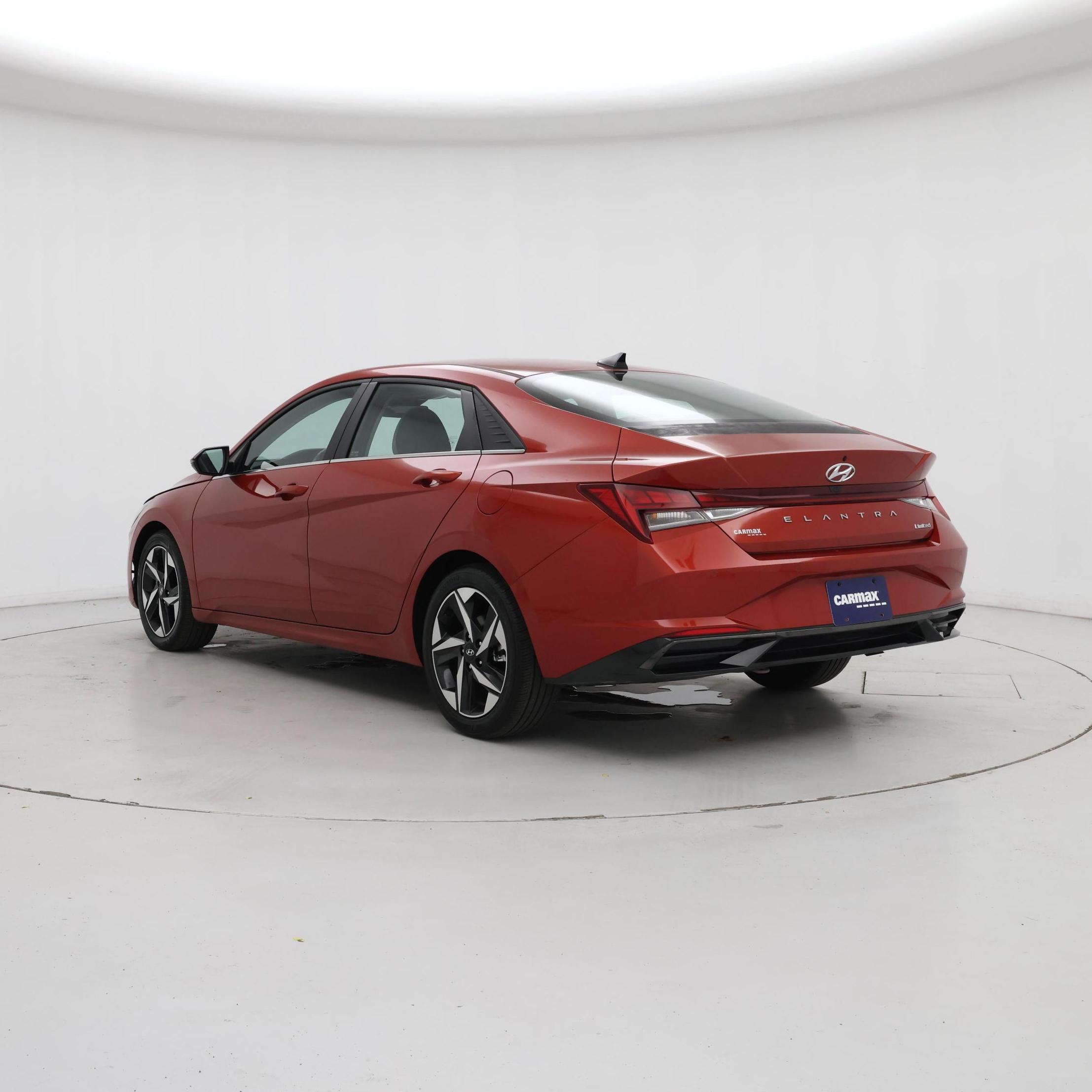 Thumbnail: 2022 Hyundai Elantra - 2