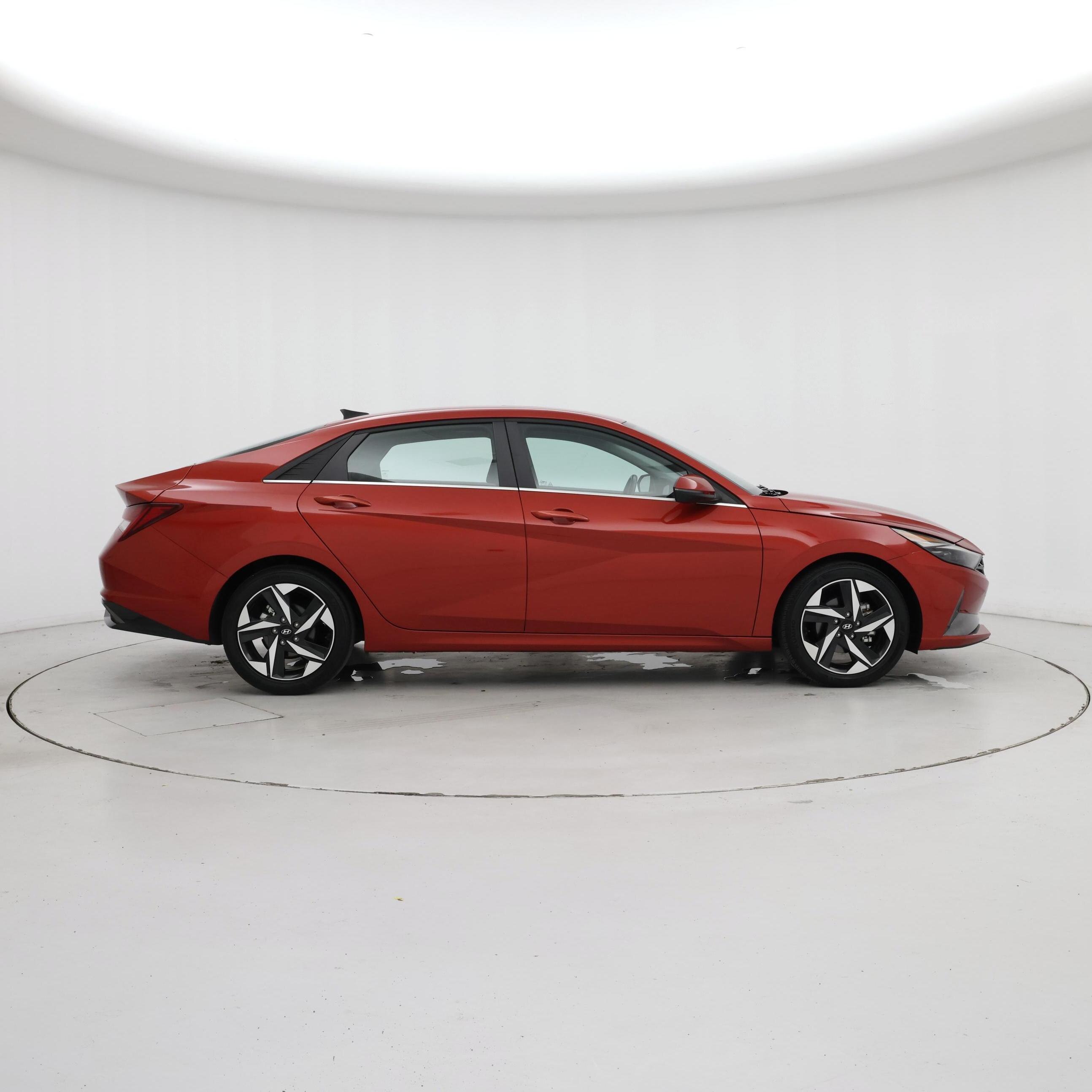 Thumbnail: 2022 Hyundai Elantra - 7