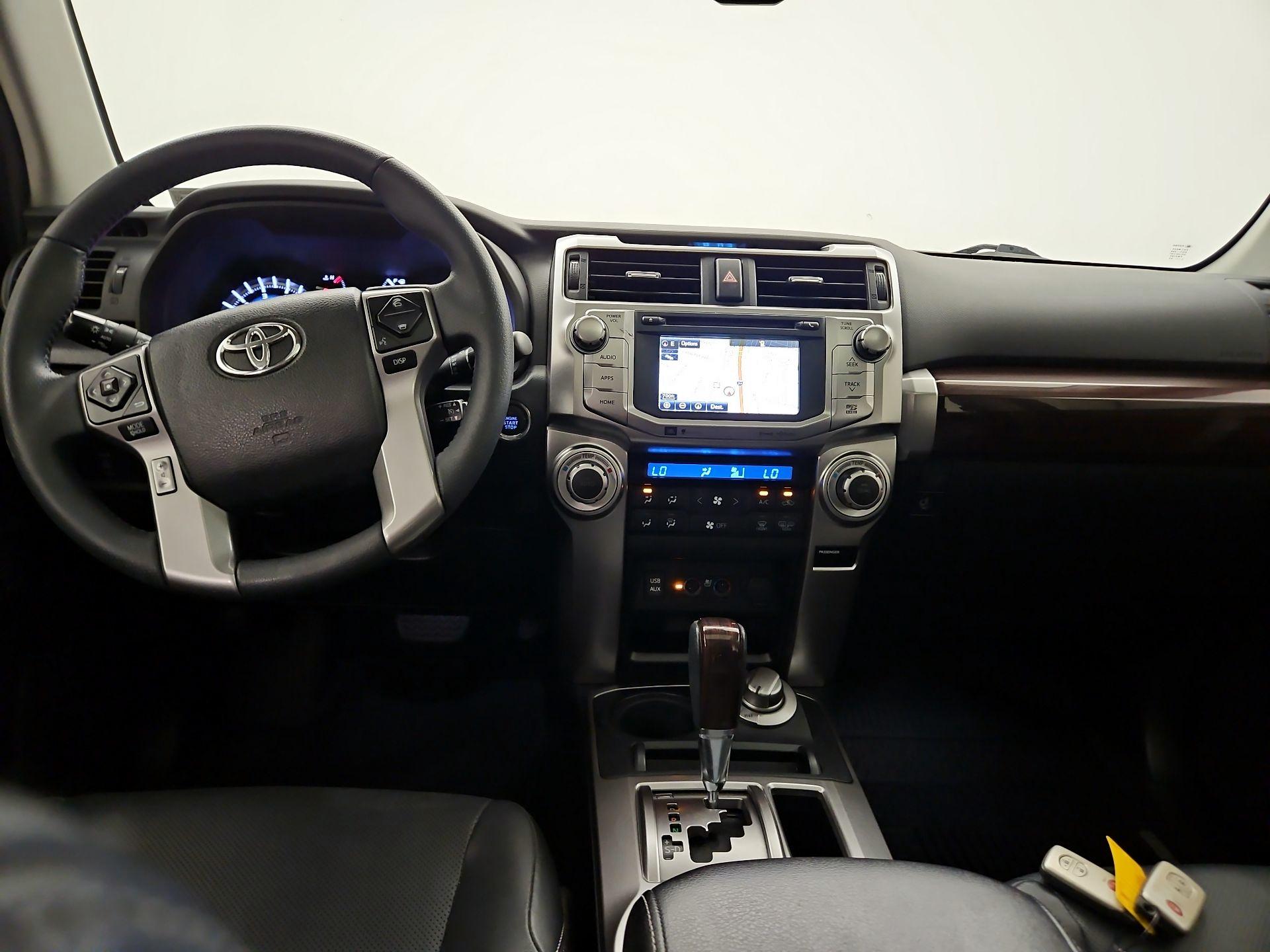 Thumbnail: 2018 Toyota 4Runner - 9