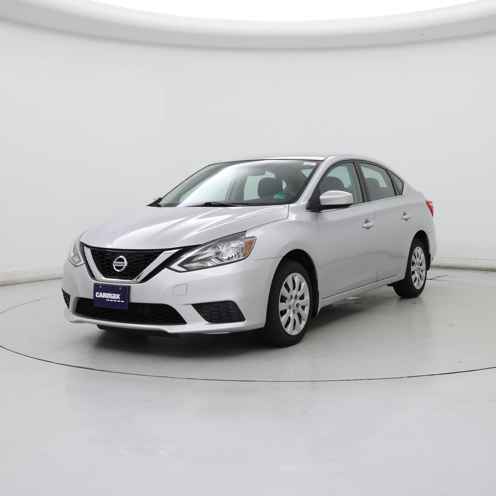 Thumbnail: 2017 Nissan Sentra - 4