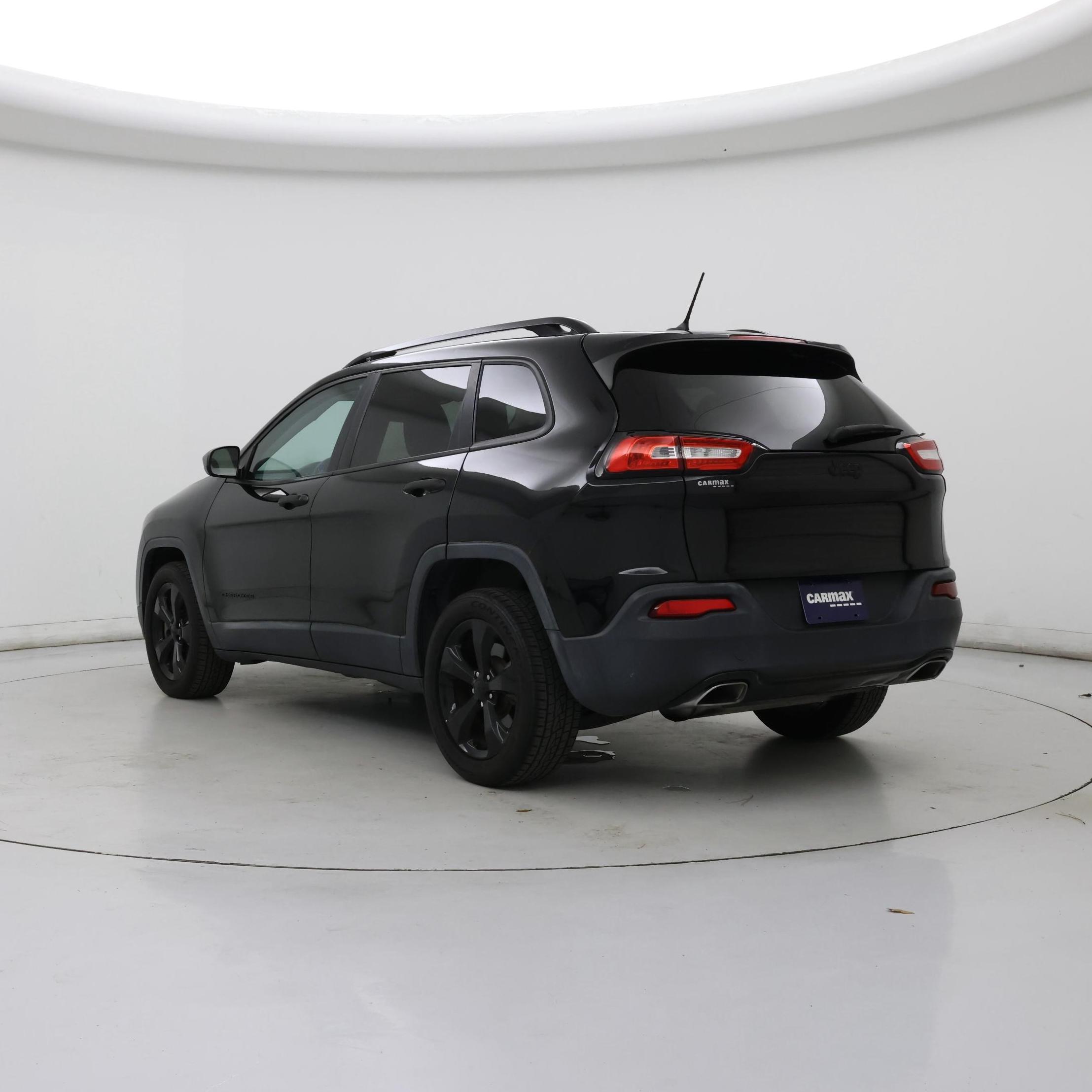 Thumbnail: 2017 Jeep Cherokee - 2