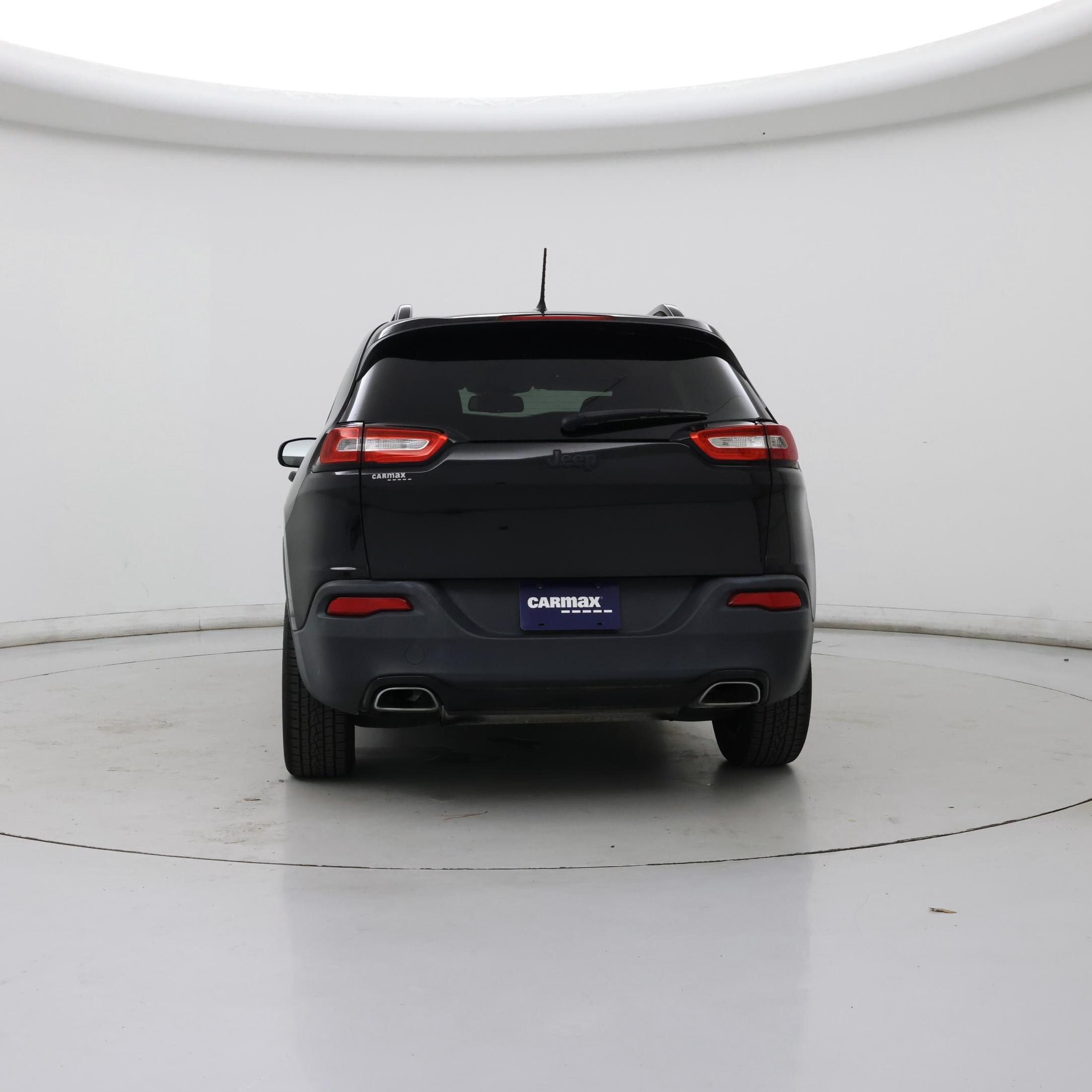 Thumbnail: 2017 Jeep Cherokee - 6