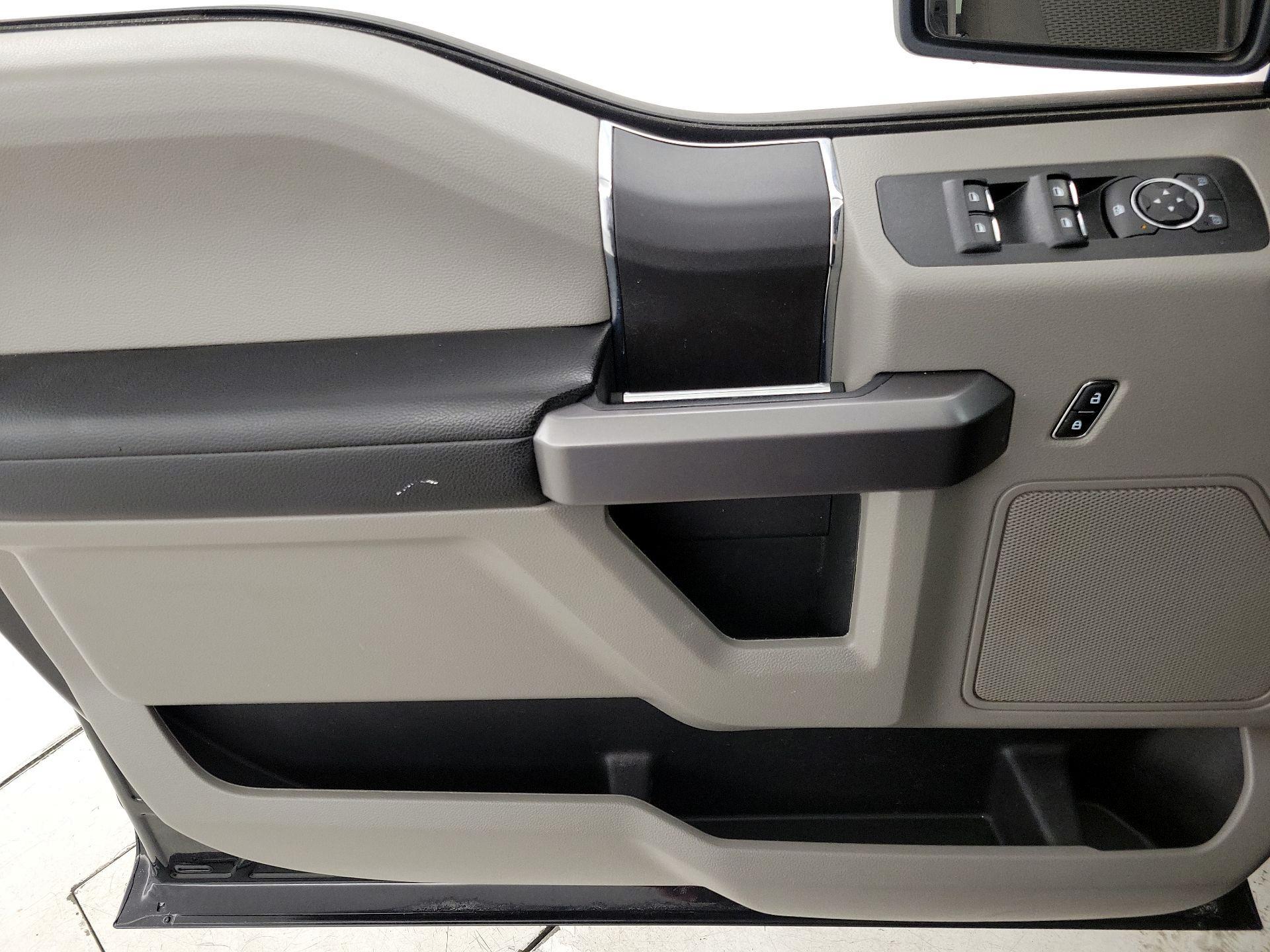 Thumbnail: 2019 Ford F-150 - 12