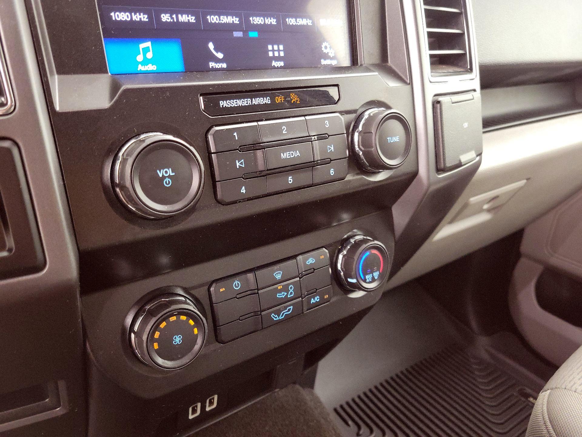 Thumbnail: 2019 Ford F-150 - 16