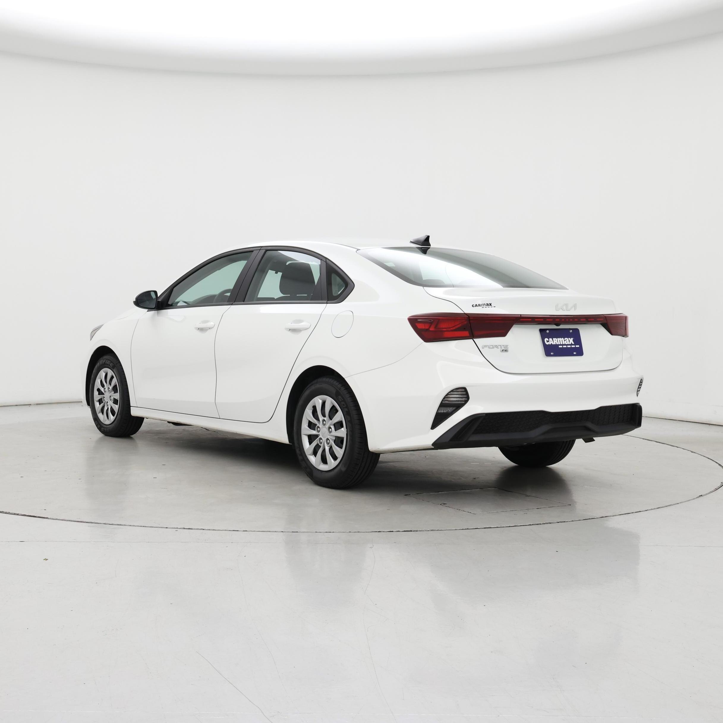 Thumbnail: 2023 Kia Forte - 2