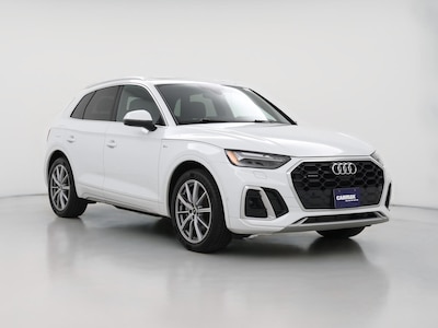 White 2023 Audi Q5 Plug-in Hybrid S-Line Prestige