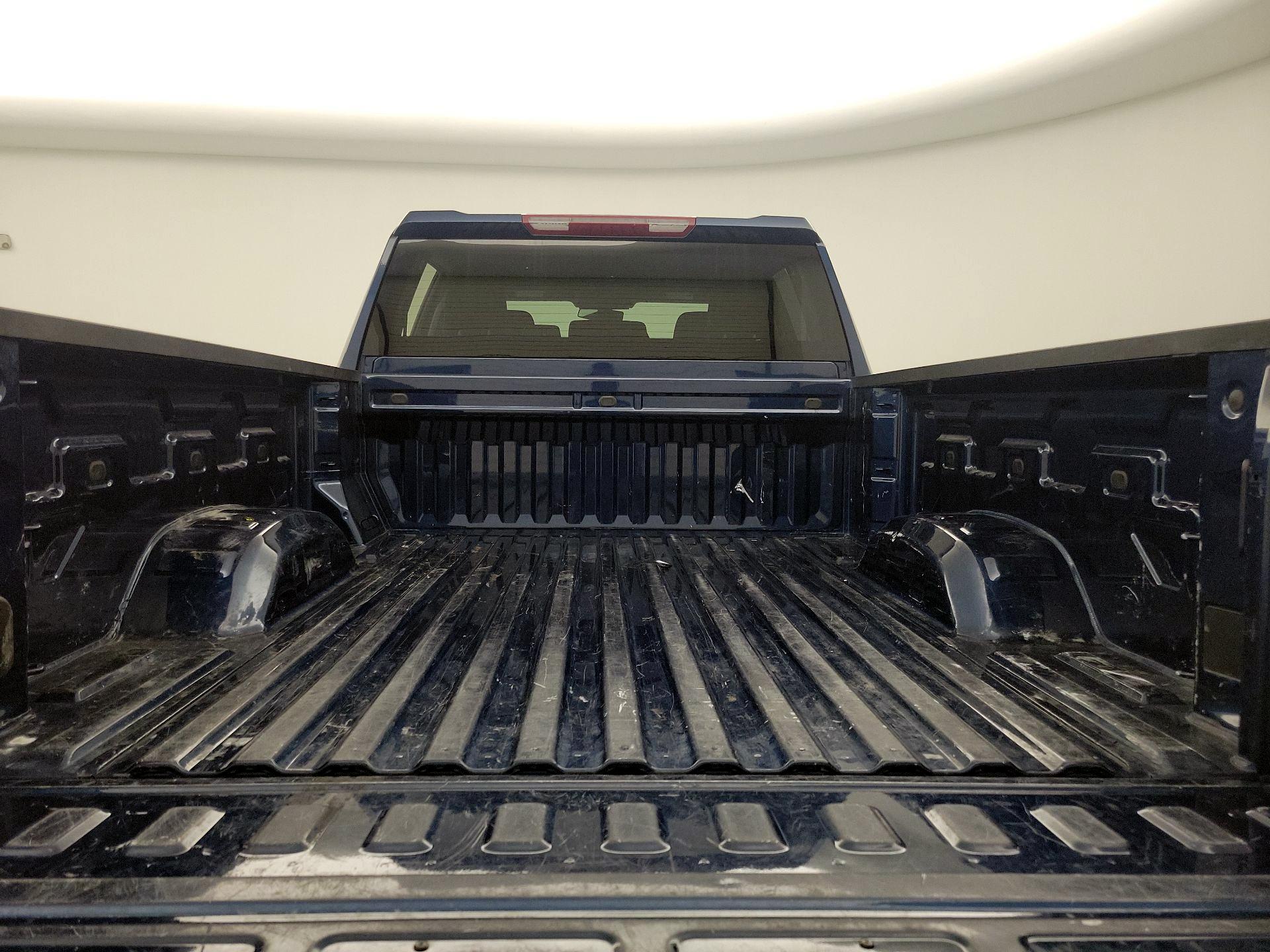 Thumbnail: 2022 Chevrolet Silverado 2500 - 20