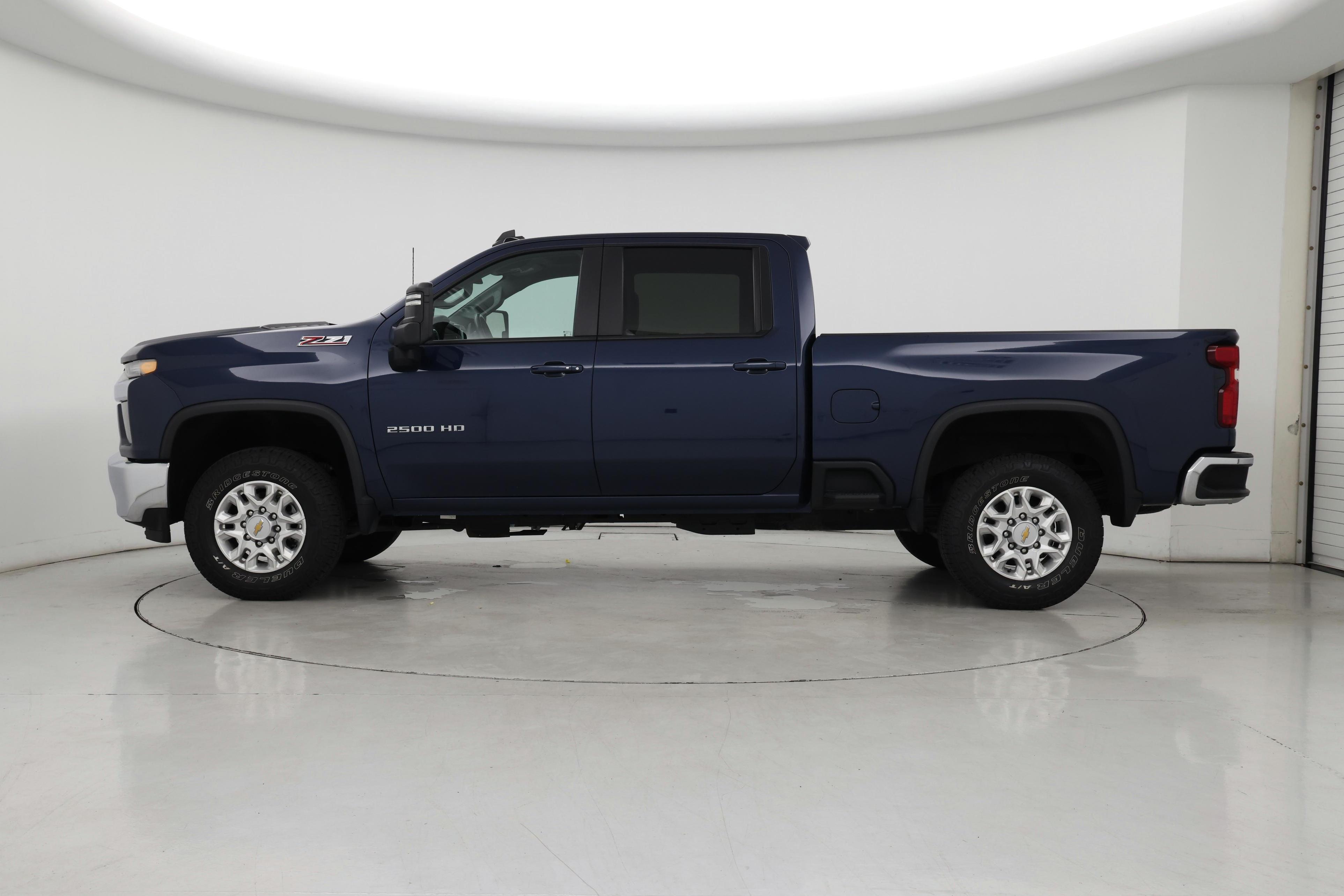 Thumbnail: 2022 Chevrolet Silverado 2500 - 3