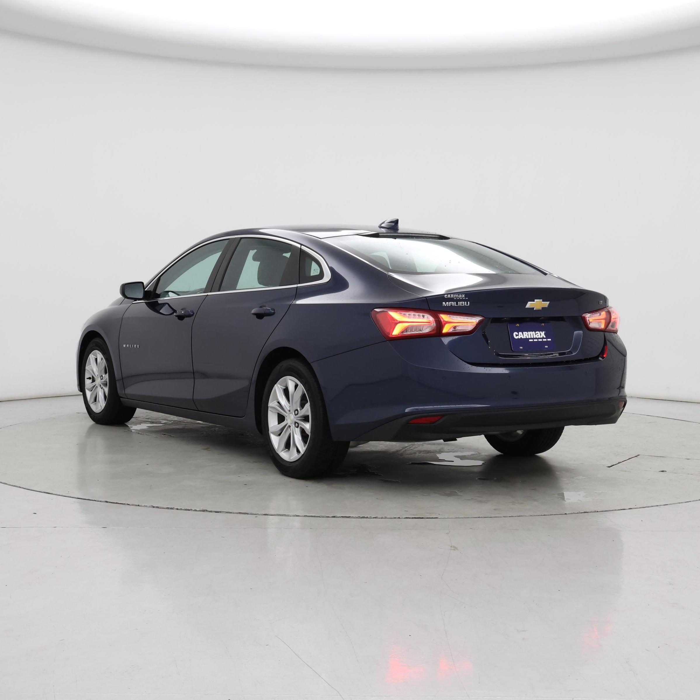 Thumbnail: 2020 Chevrolet Malibu - 2