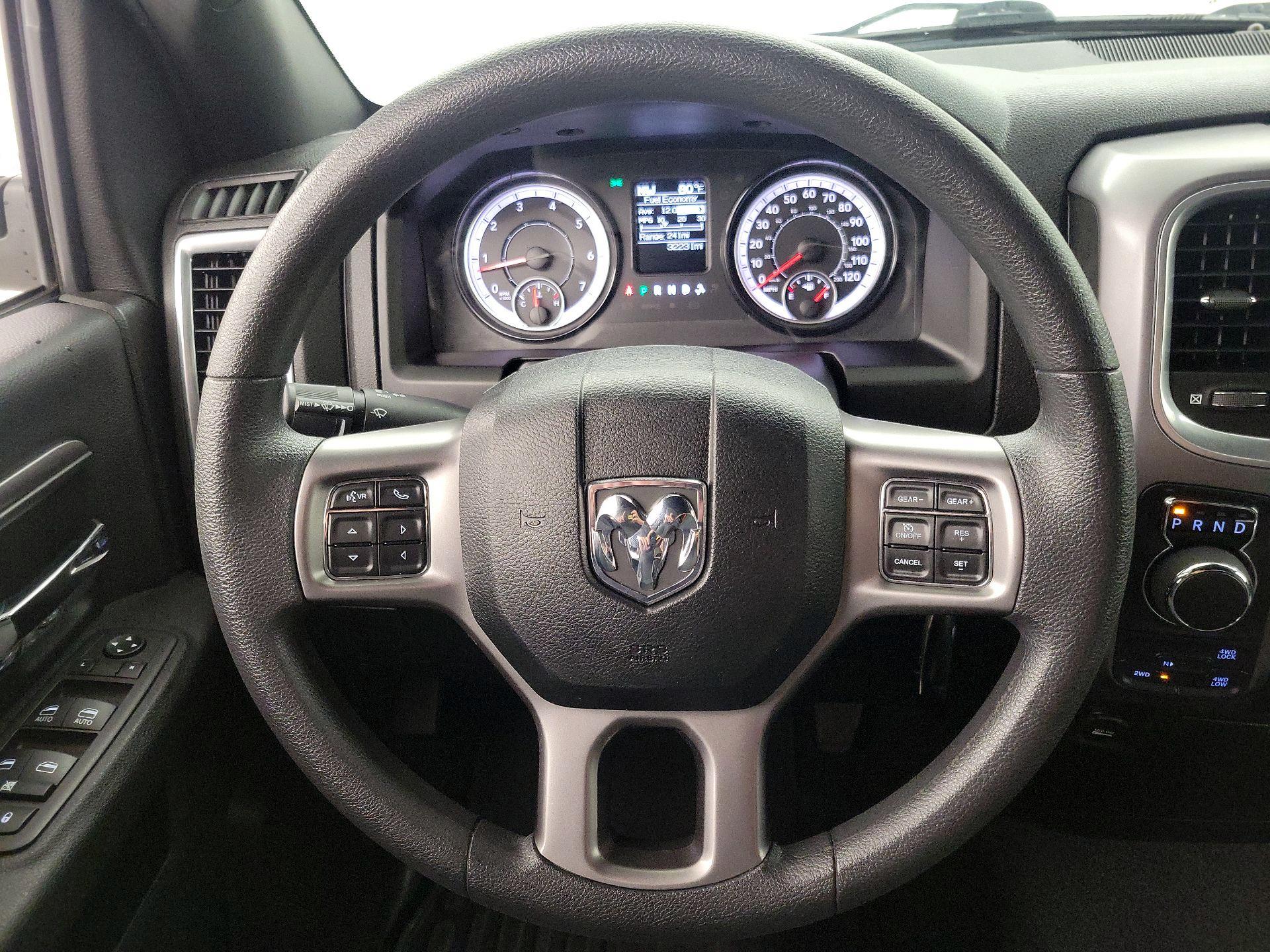 Thumbnail: 2022 RAM 1500 Classic - 10