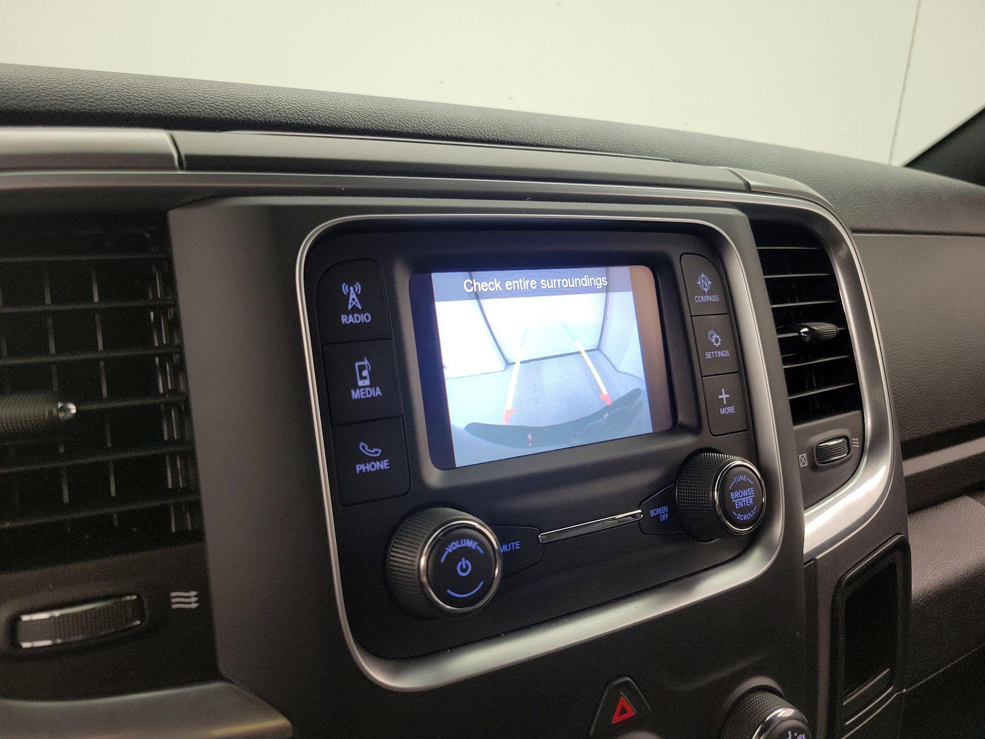 Thumbnail: 2022 RAM 1500 Classic - 14