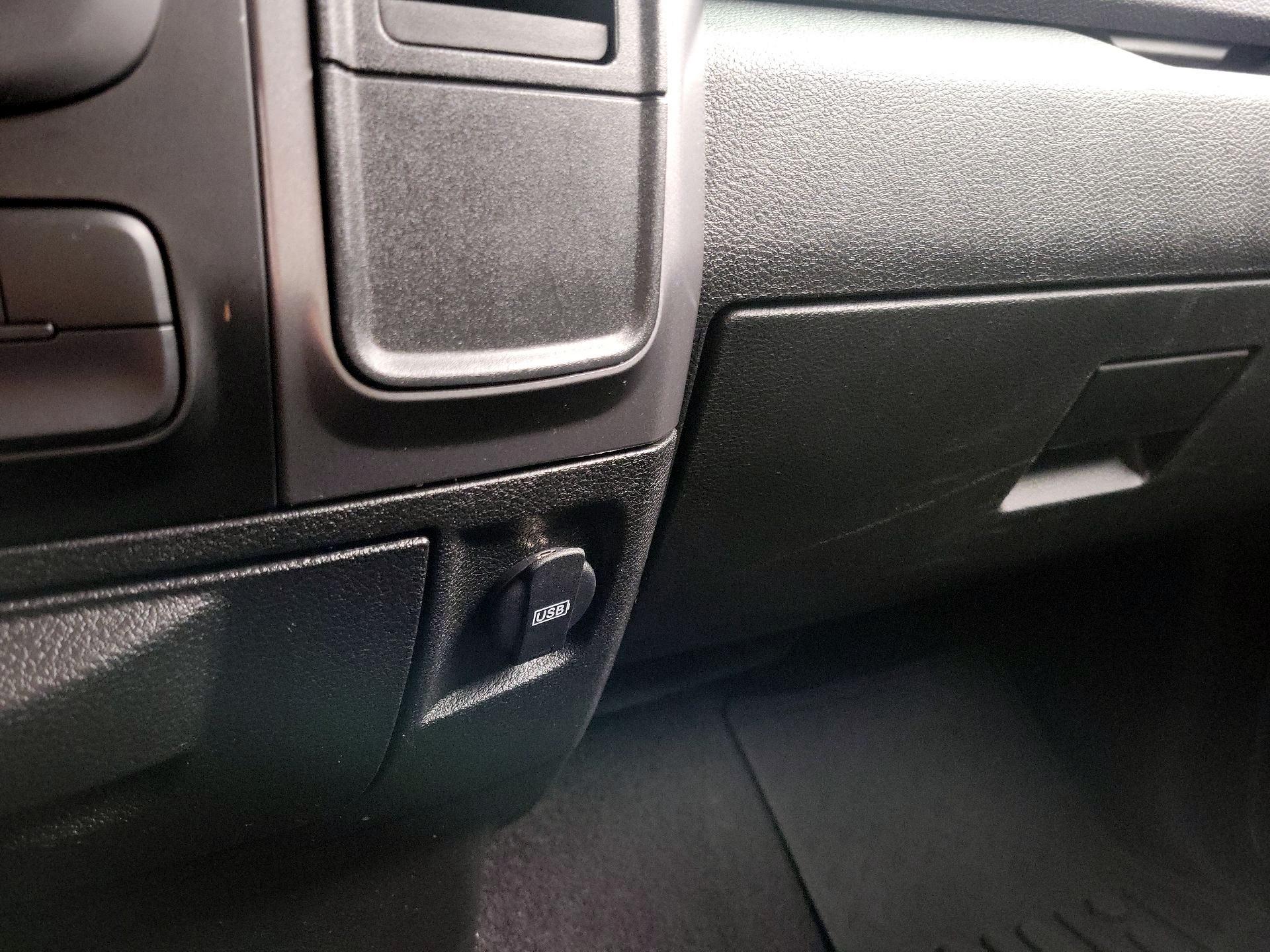 Thumbnail: 2022 RAM 1500 Classic - 18