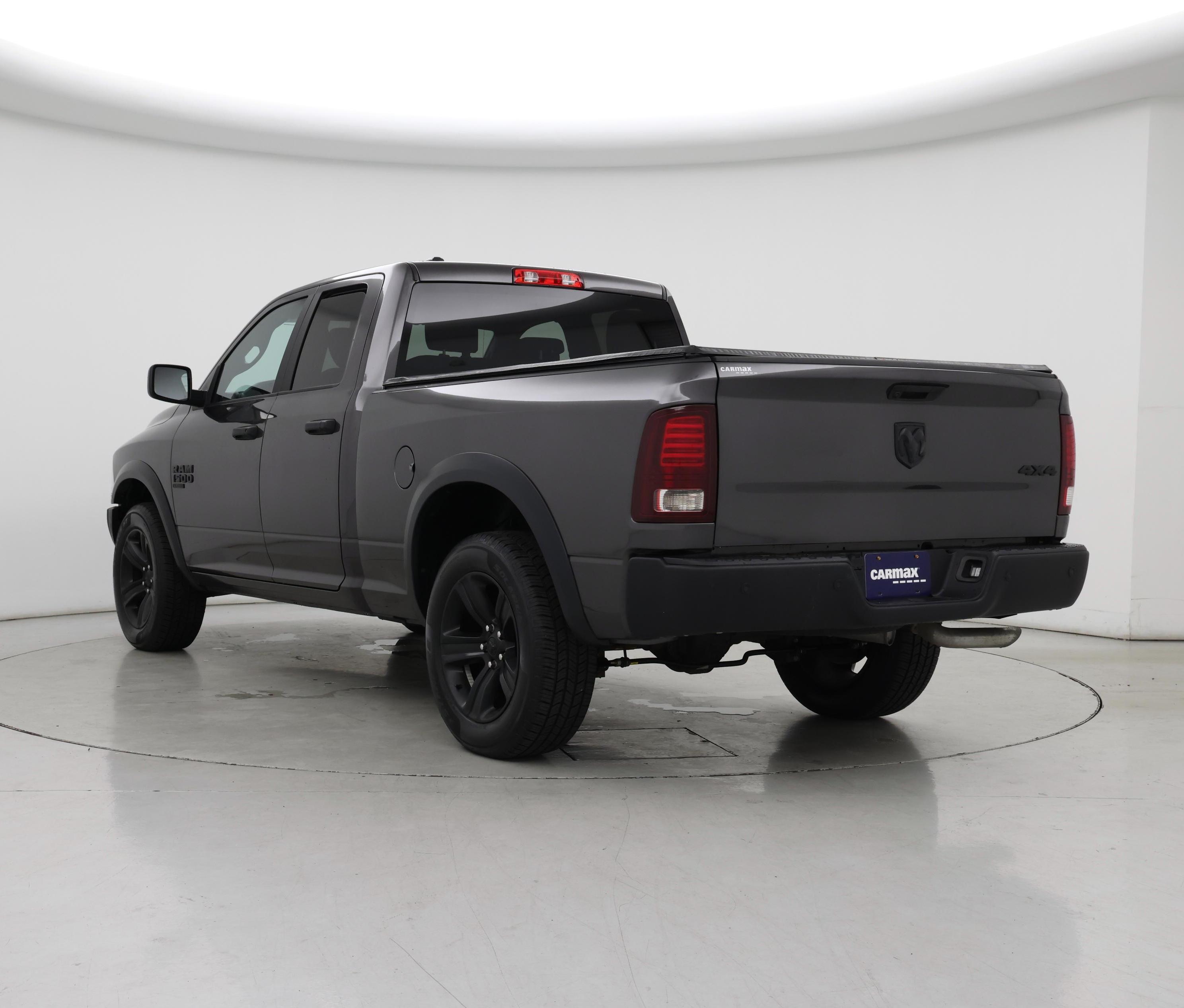 Thumbnail: 2022 RAM 1500 Classic - 2