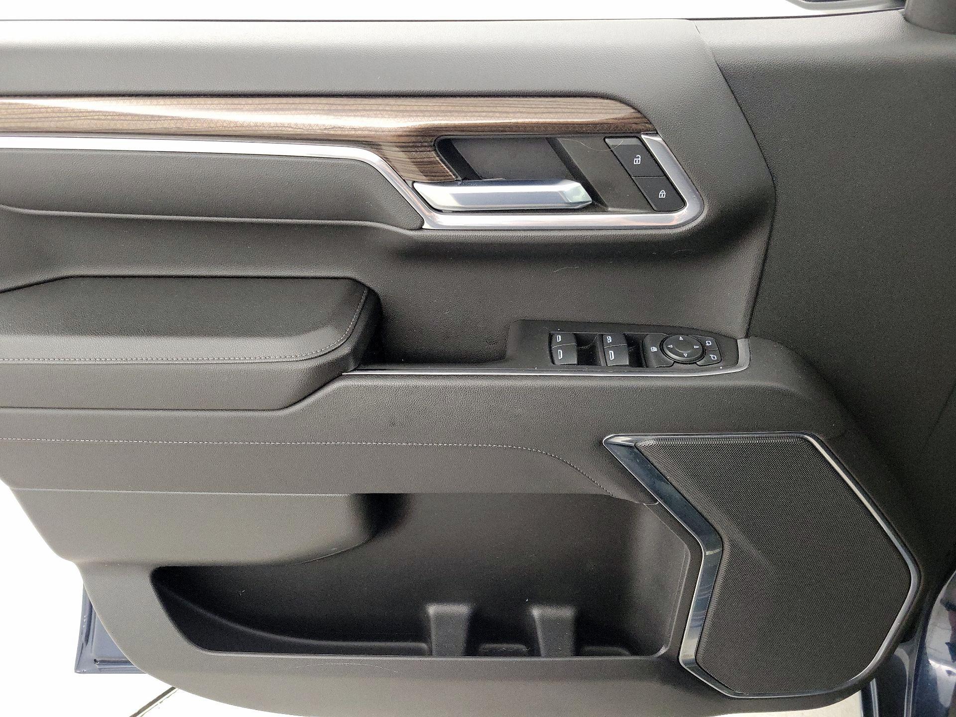 Thumbnail: 2023 Chevrolet Silverado 1500 - 12