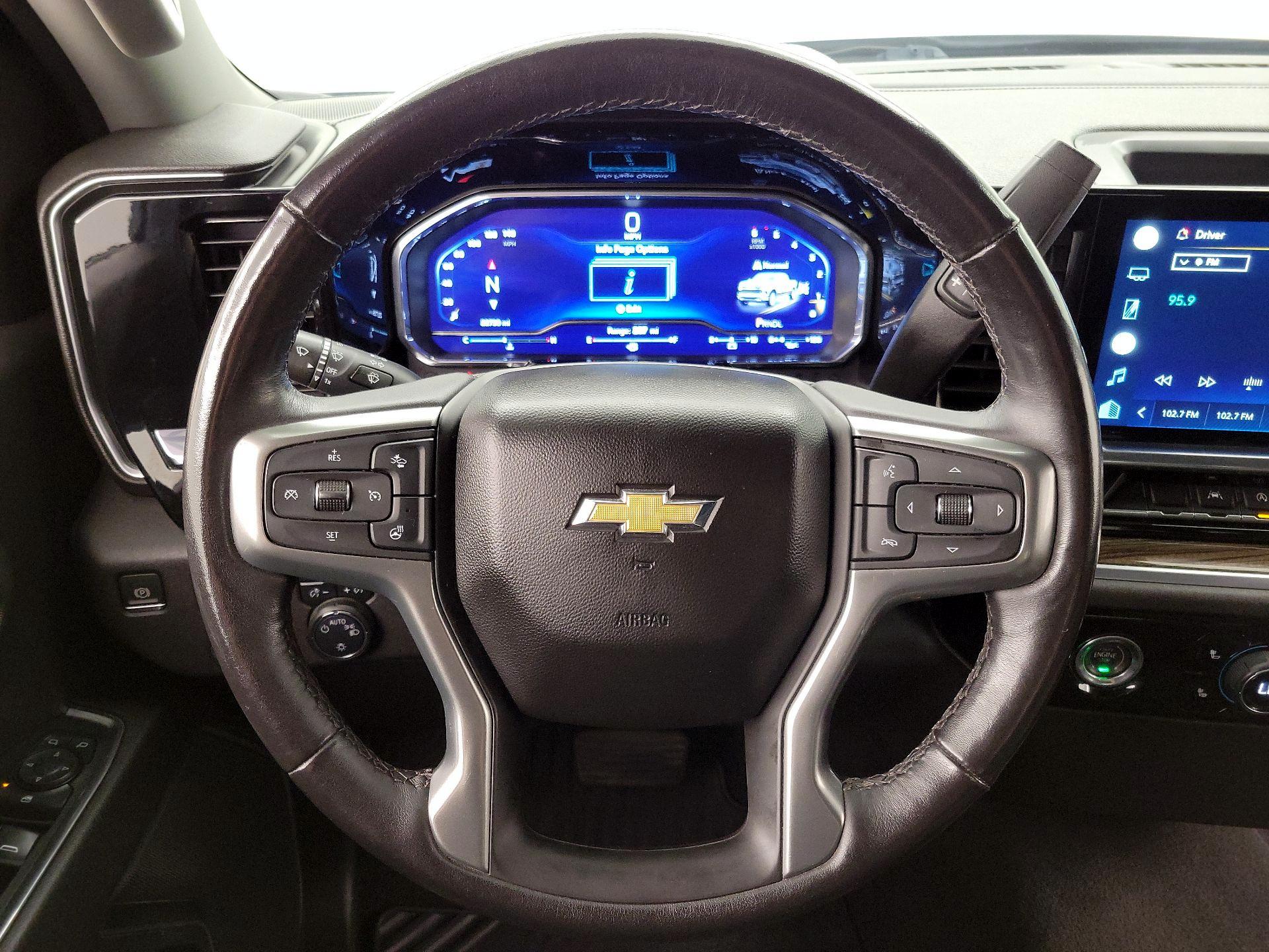 Thumbnail: 2022 Chevrolet Silverado 1500 - 10