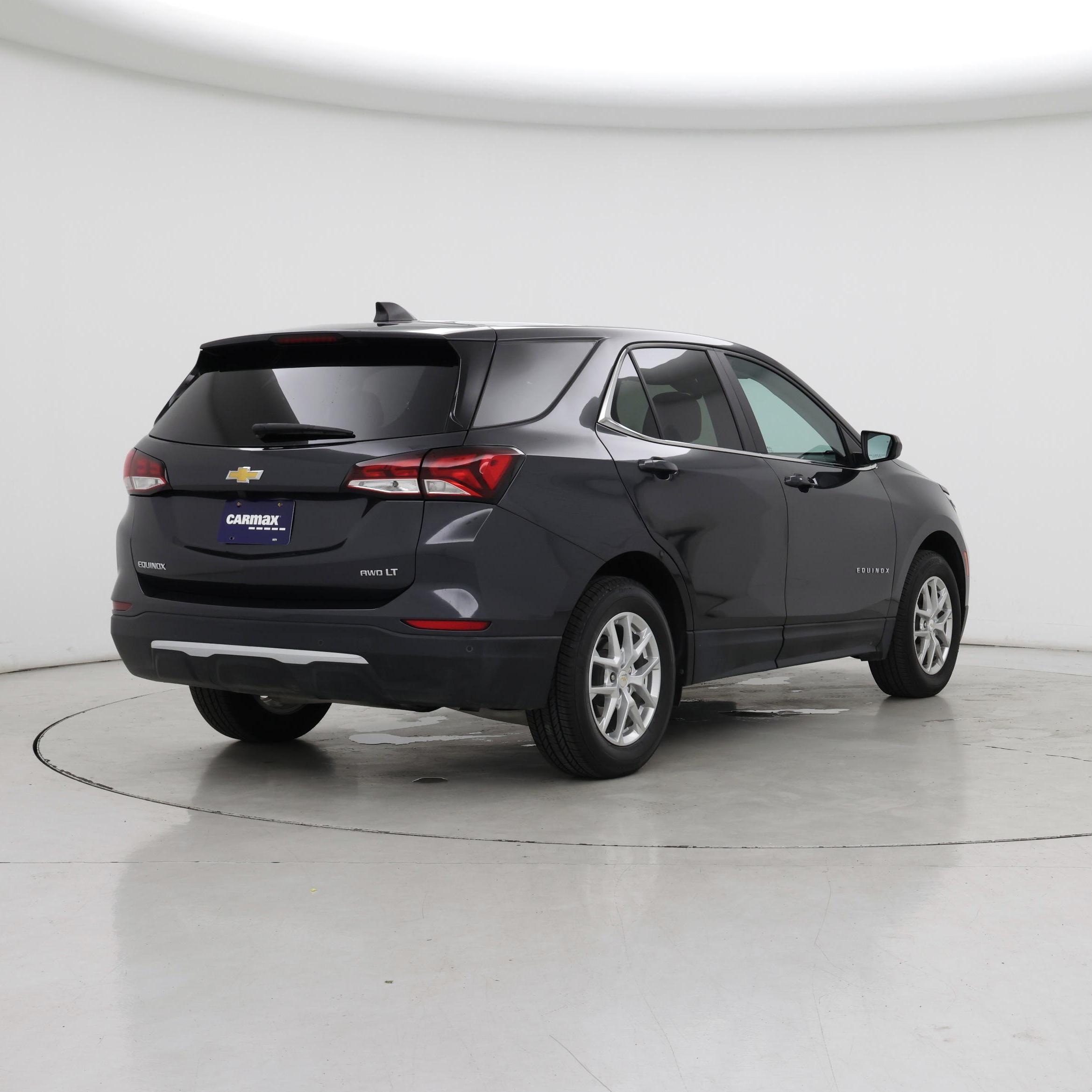 Thumbnail: 2022 Chevrolet Equinox - 8