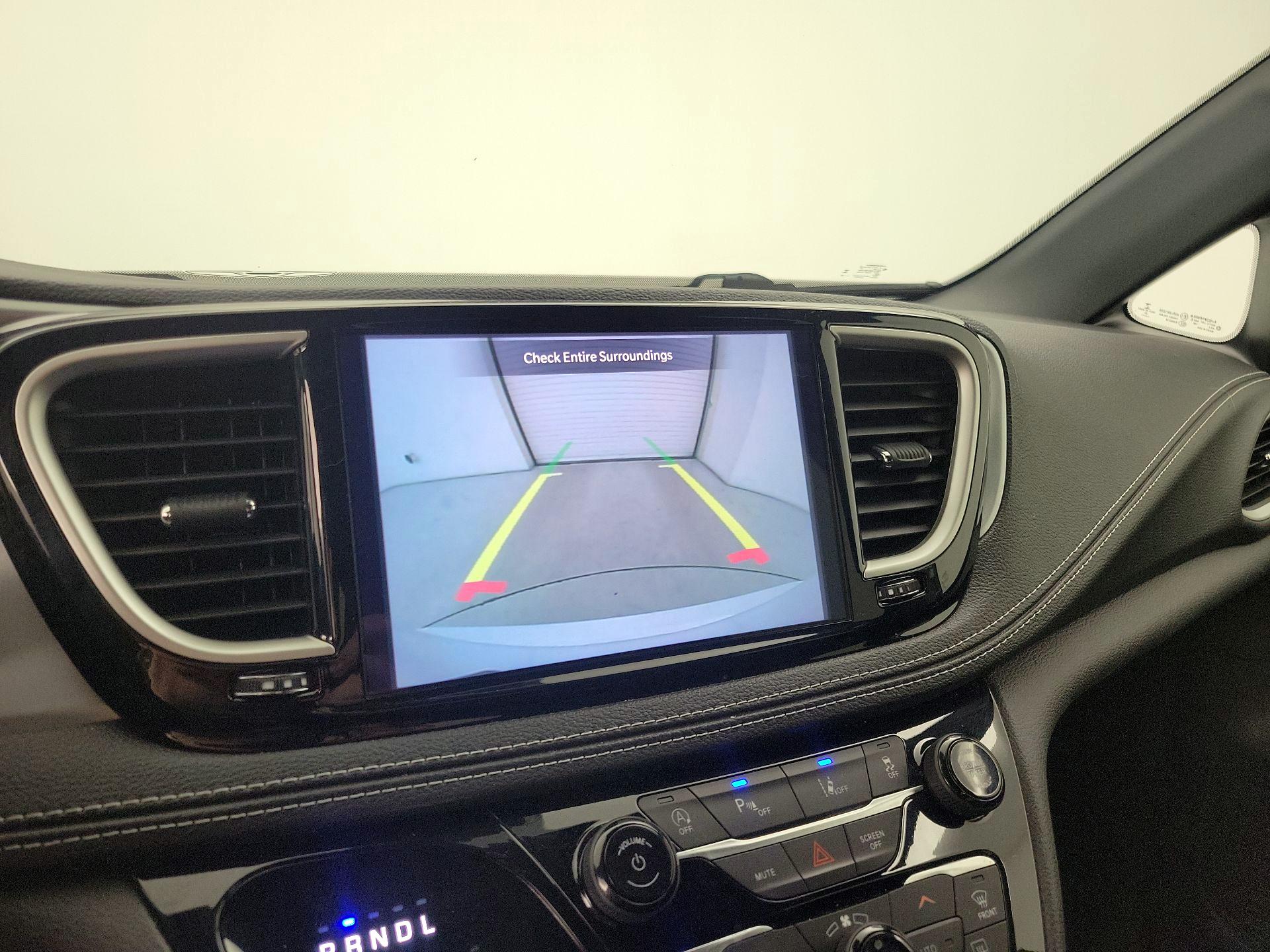 Thumbnail: 2023 Chrysler Pacifica - 14