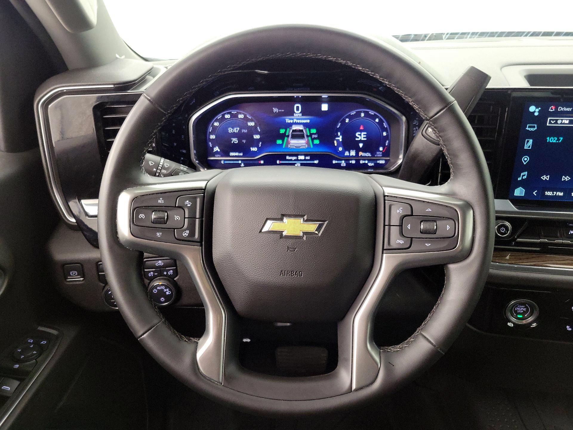 Thumbnail: 2023 Chevrolet Silverado 1500 - 10
