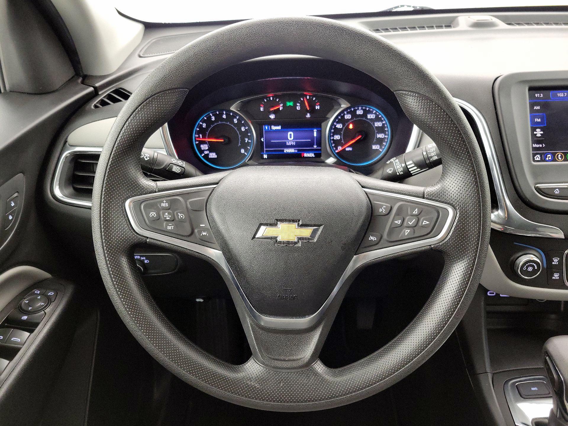 Thumbnail: 2022 Chevrolet Equinox - 10
