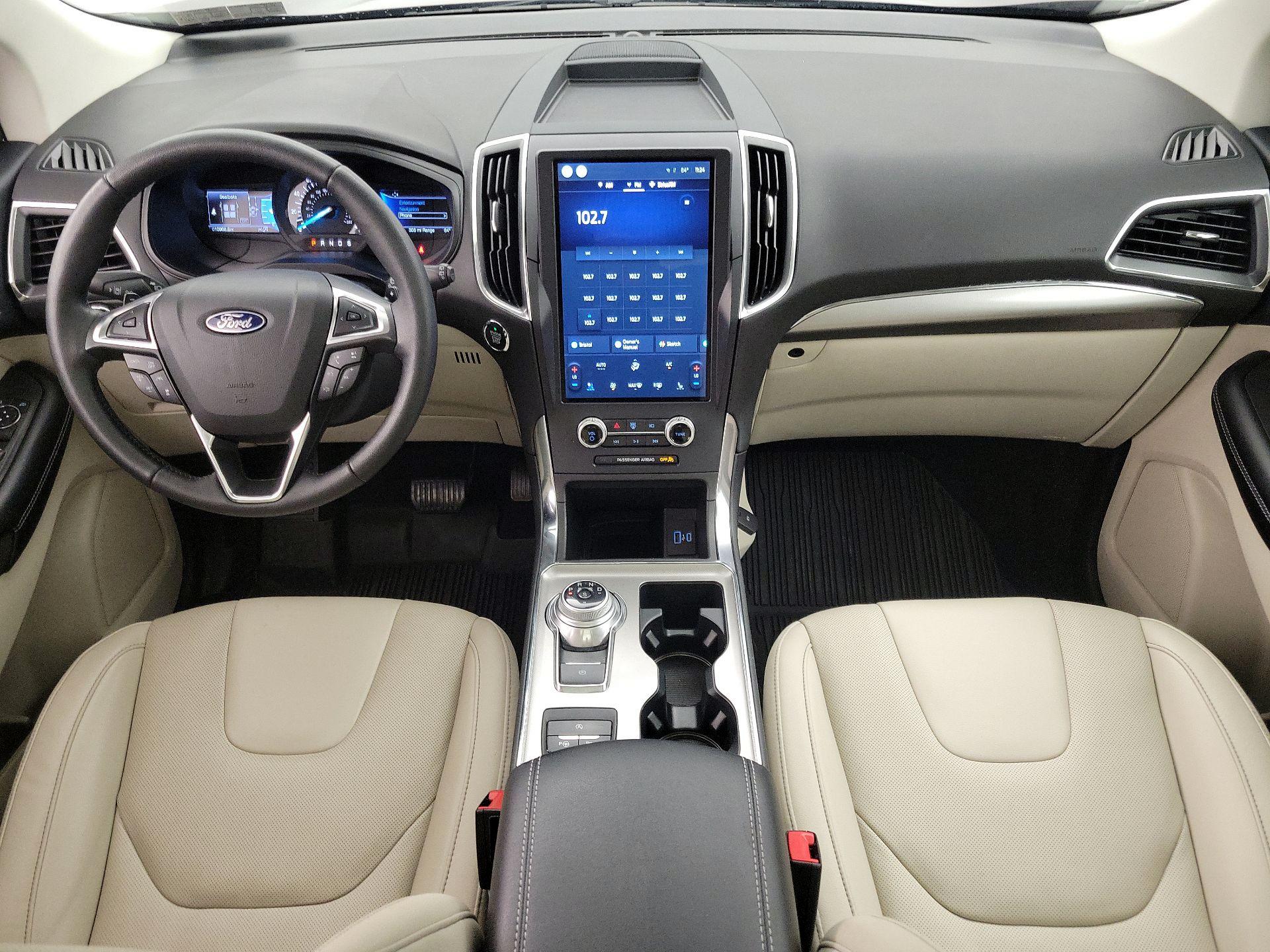 Thumbnail: 2022 Ford Edge - 9