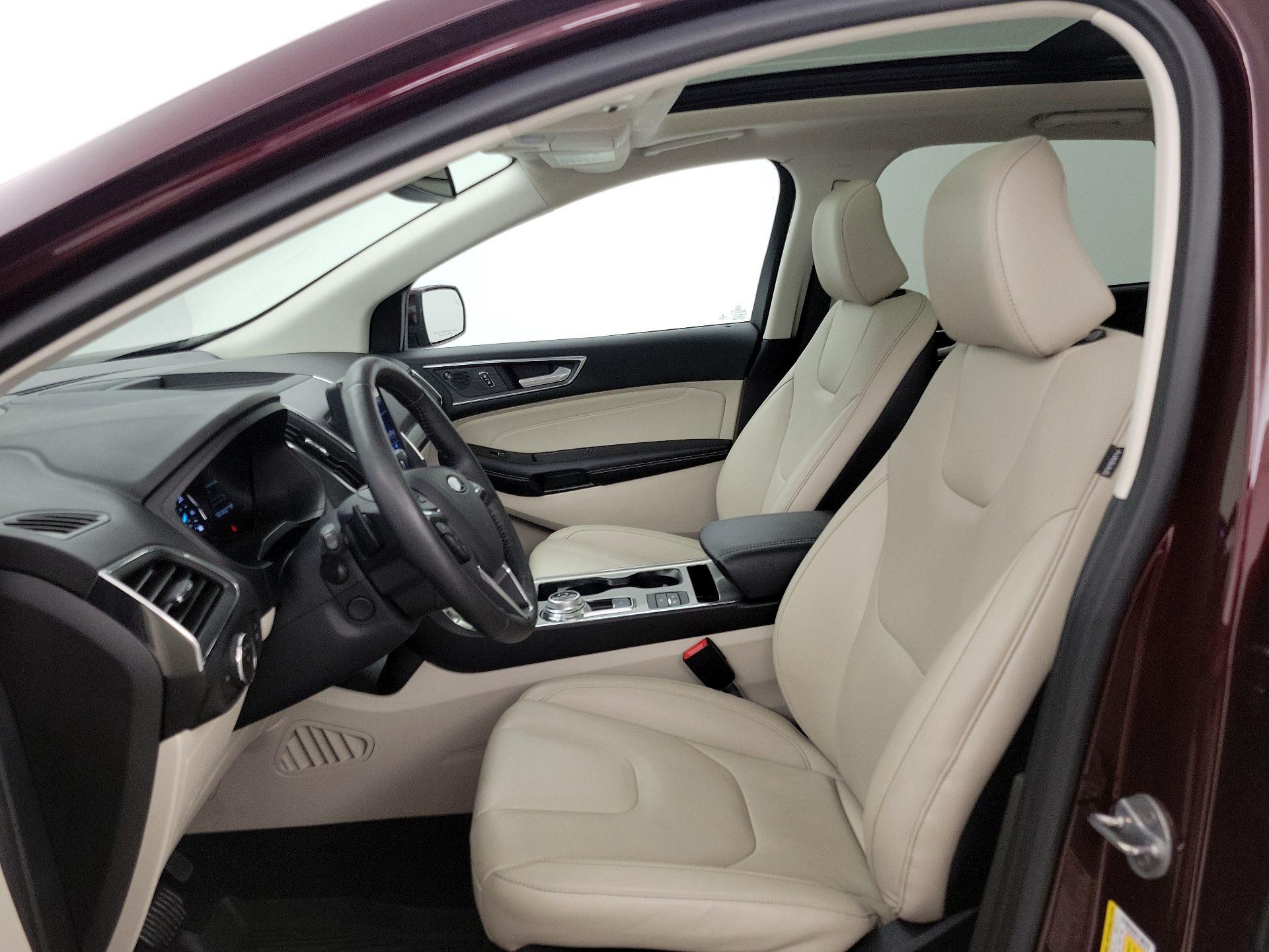 Thumbnail: 2022 Ford Edge - 11