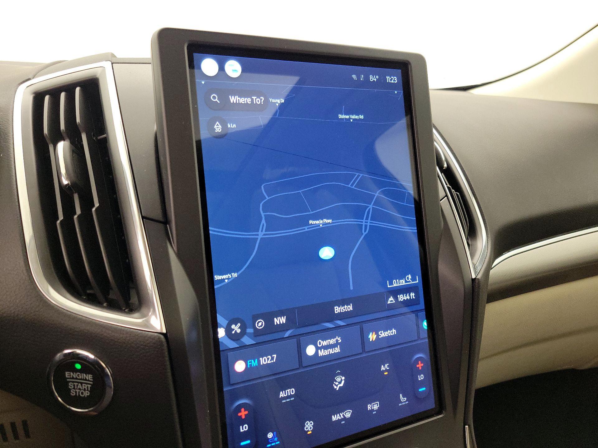 Thumbnail: 2022 Ford Edge - 14