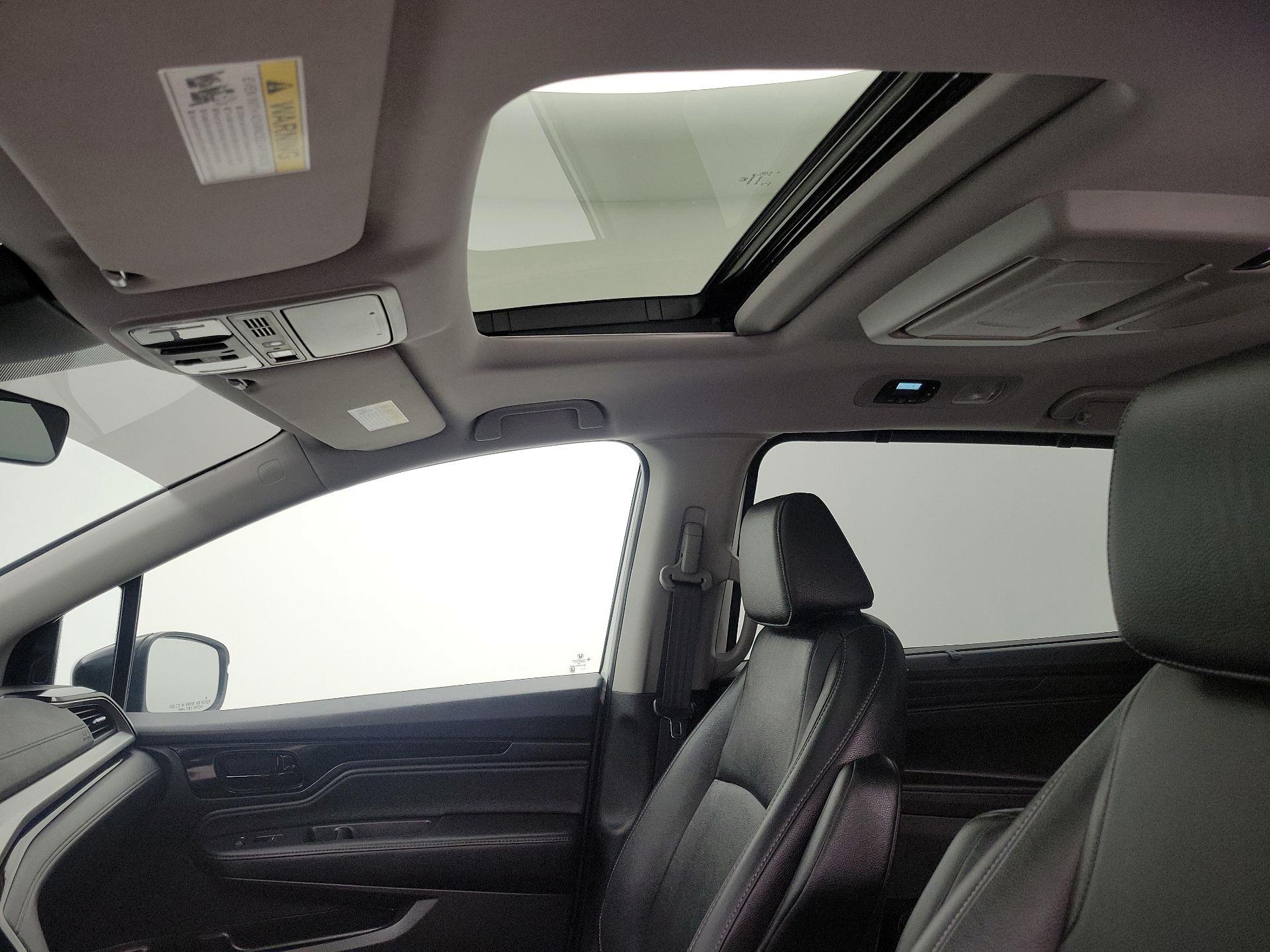 Thumbnail: 2021 Honda Odyssey - 19