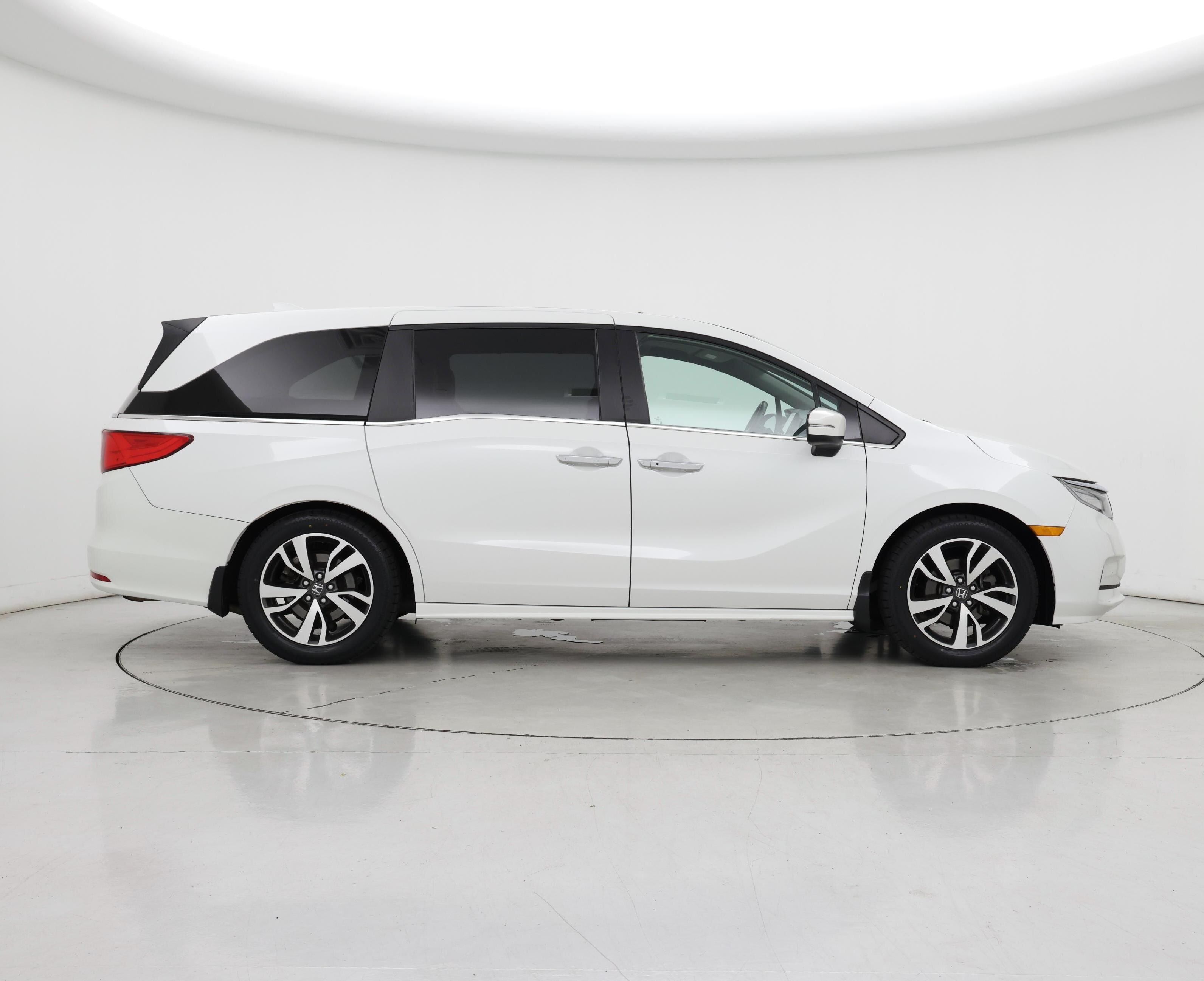 Thumbnail: 2021 Honda Odyssey - 7