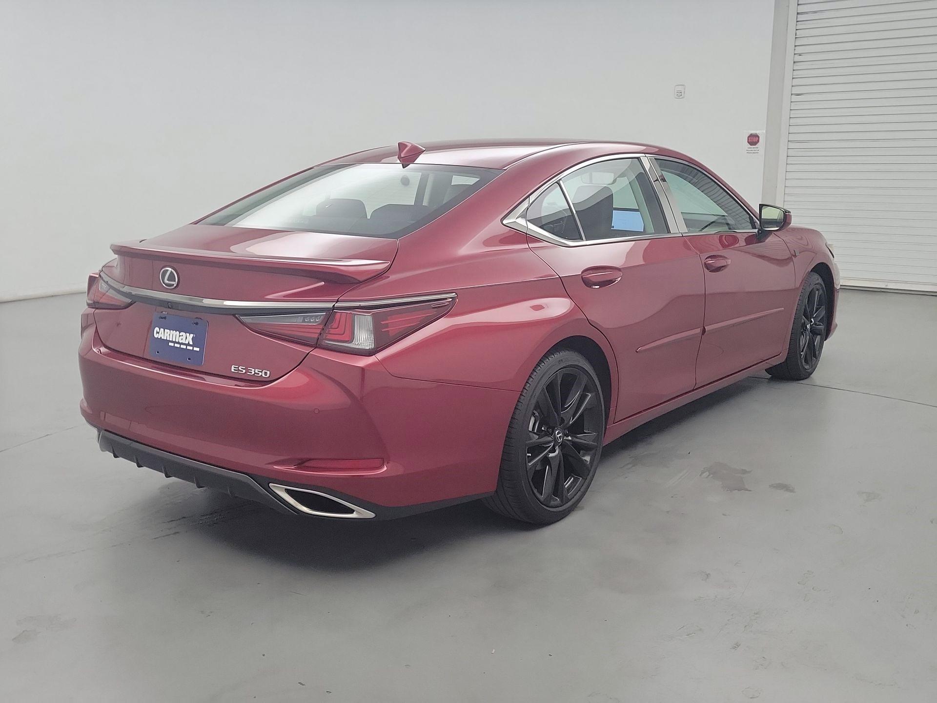 Thumbnail: 2023 Lexus ES - 5