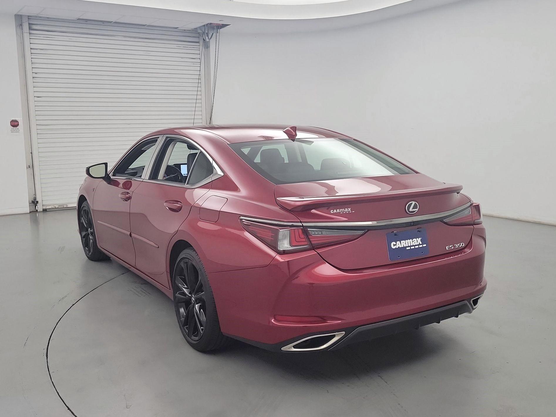 Thumbnail: 2023 Lexus ES - 7