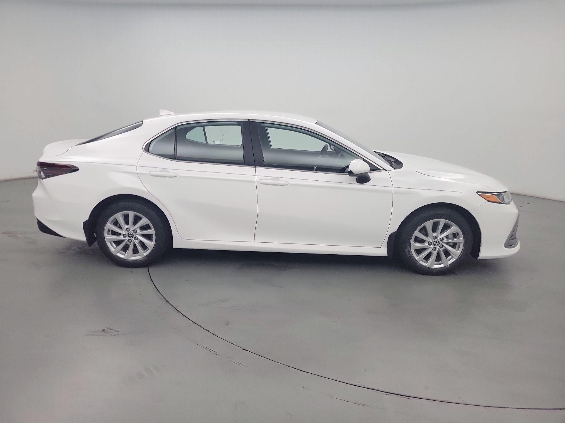 Thumbnail: 2023 Toyota Camry - 4