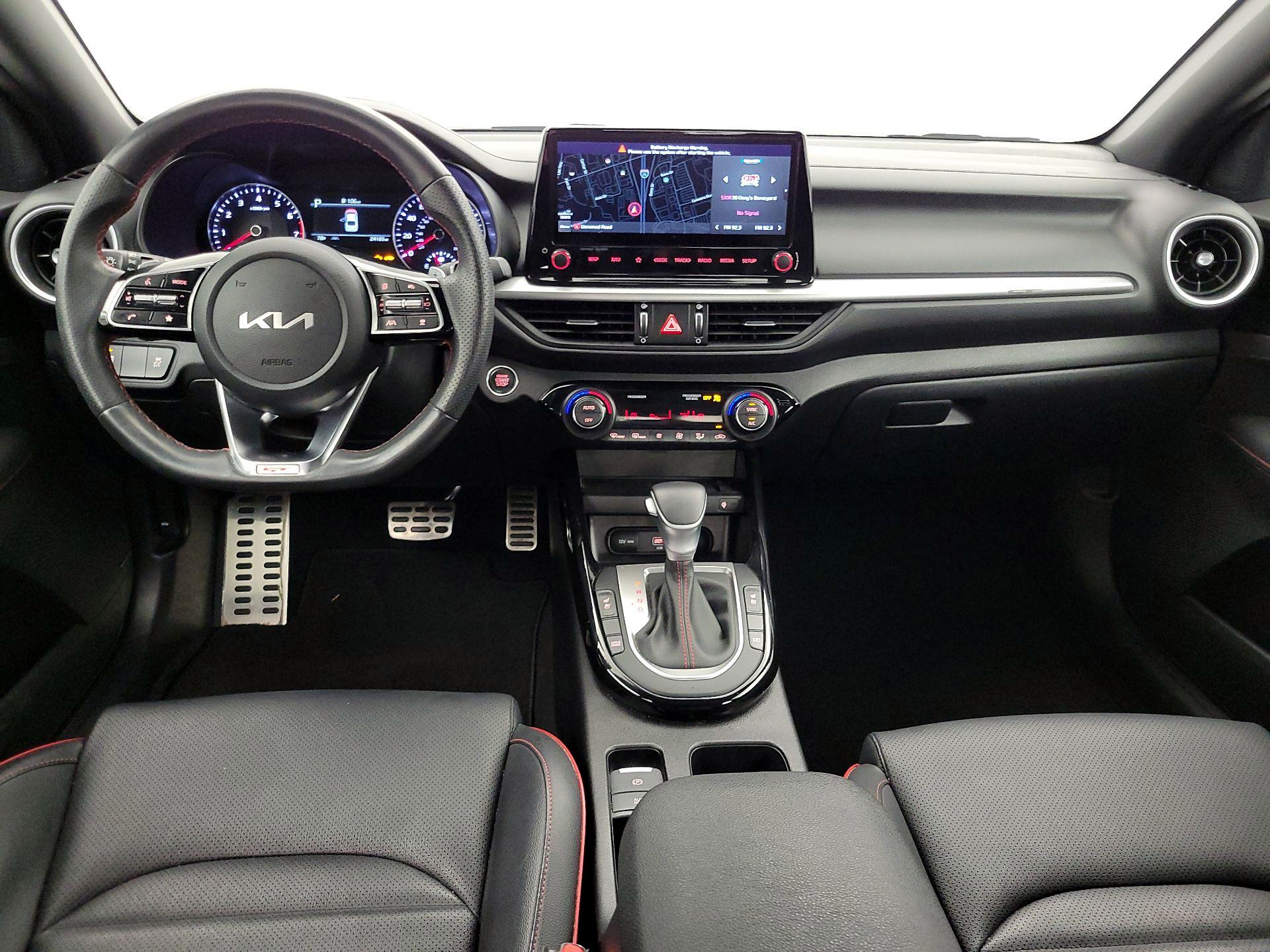 Thumbnail: 2022 Kia Forte - 9