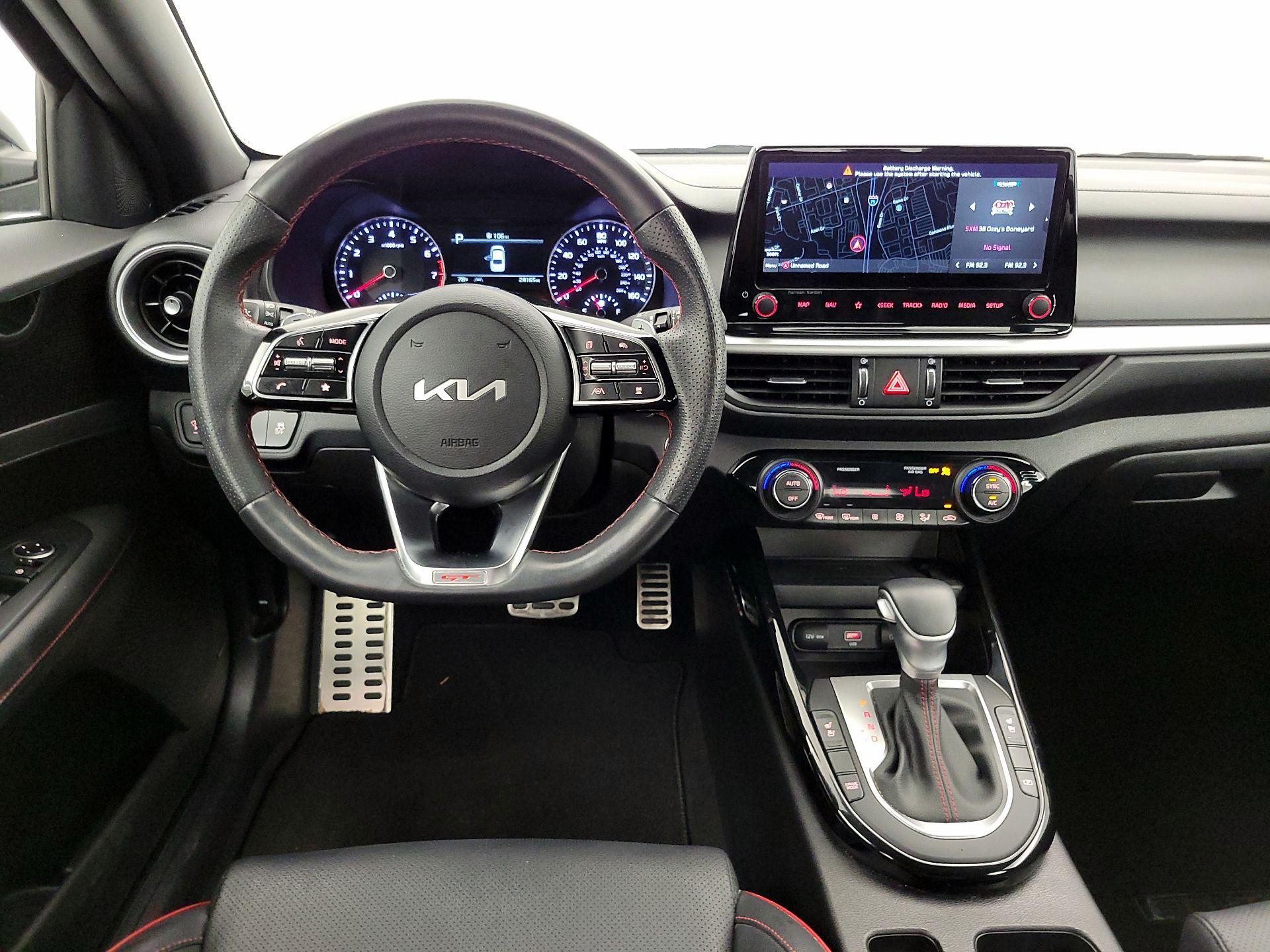 Thumbnail: 2022 Kia Forte - 10