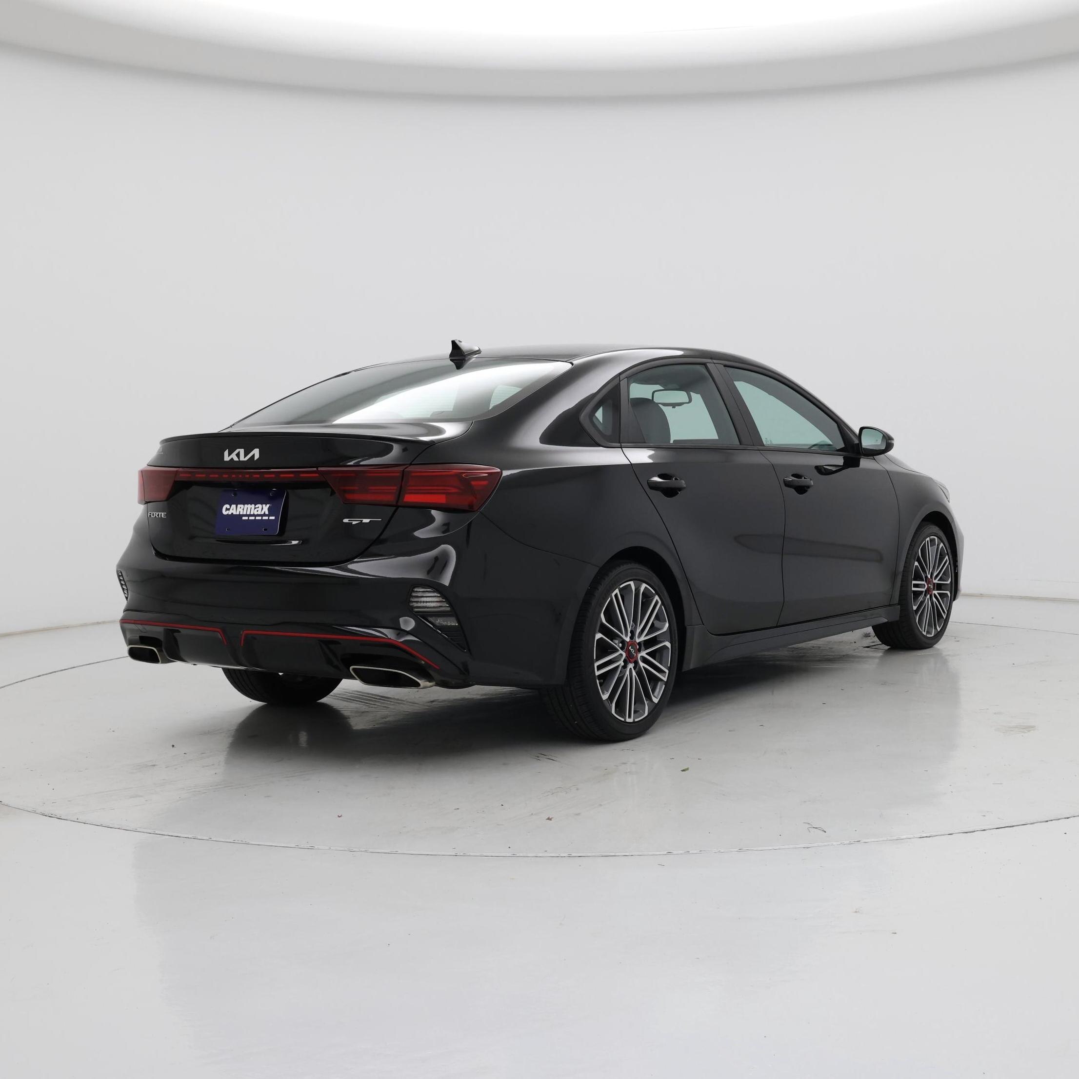 Thumbnail: 2022 Kia Forte - 8