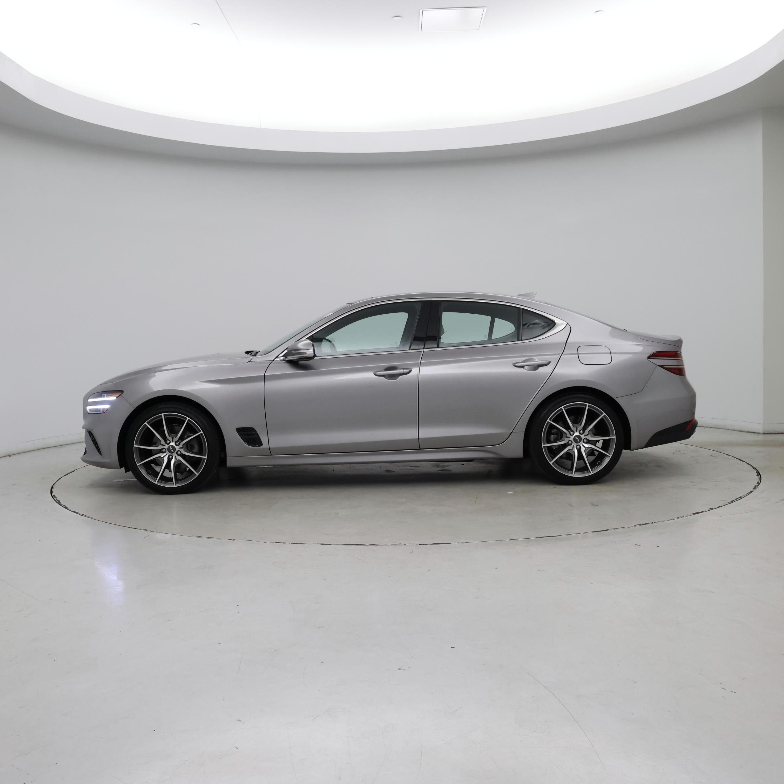 Thumbnail: 2022 Genesis G70 - 3