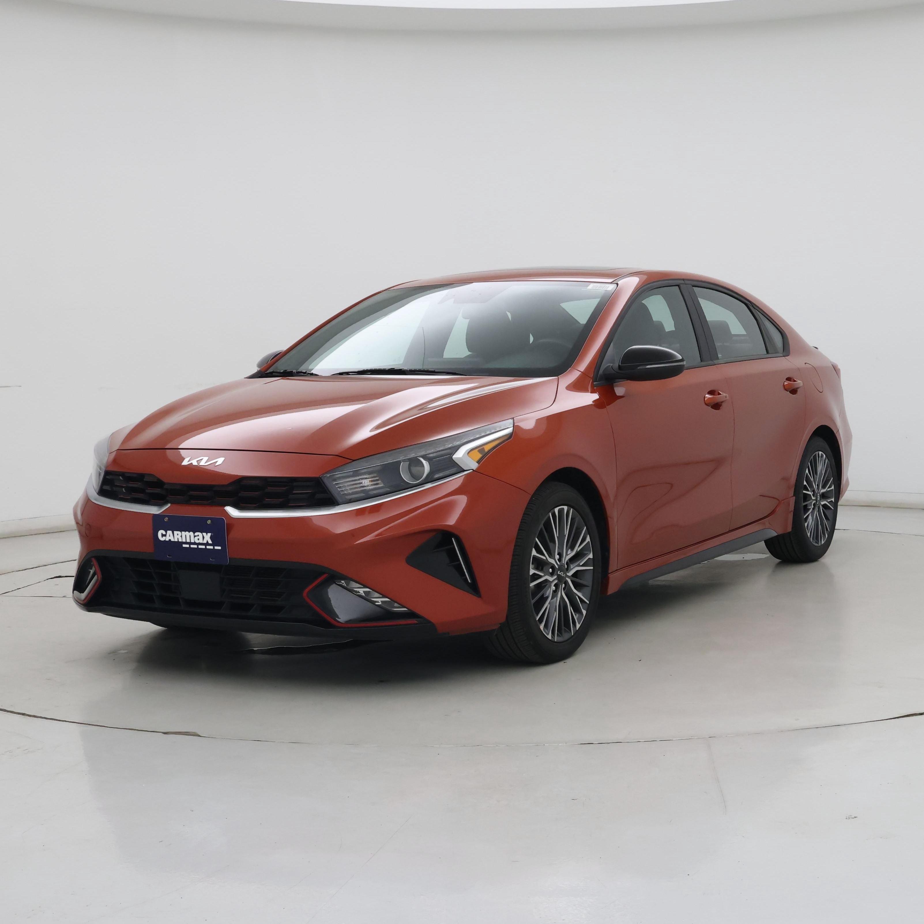 Thumbnail: 2022 Kia Forte - 4