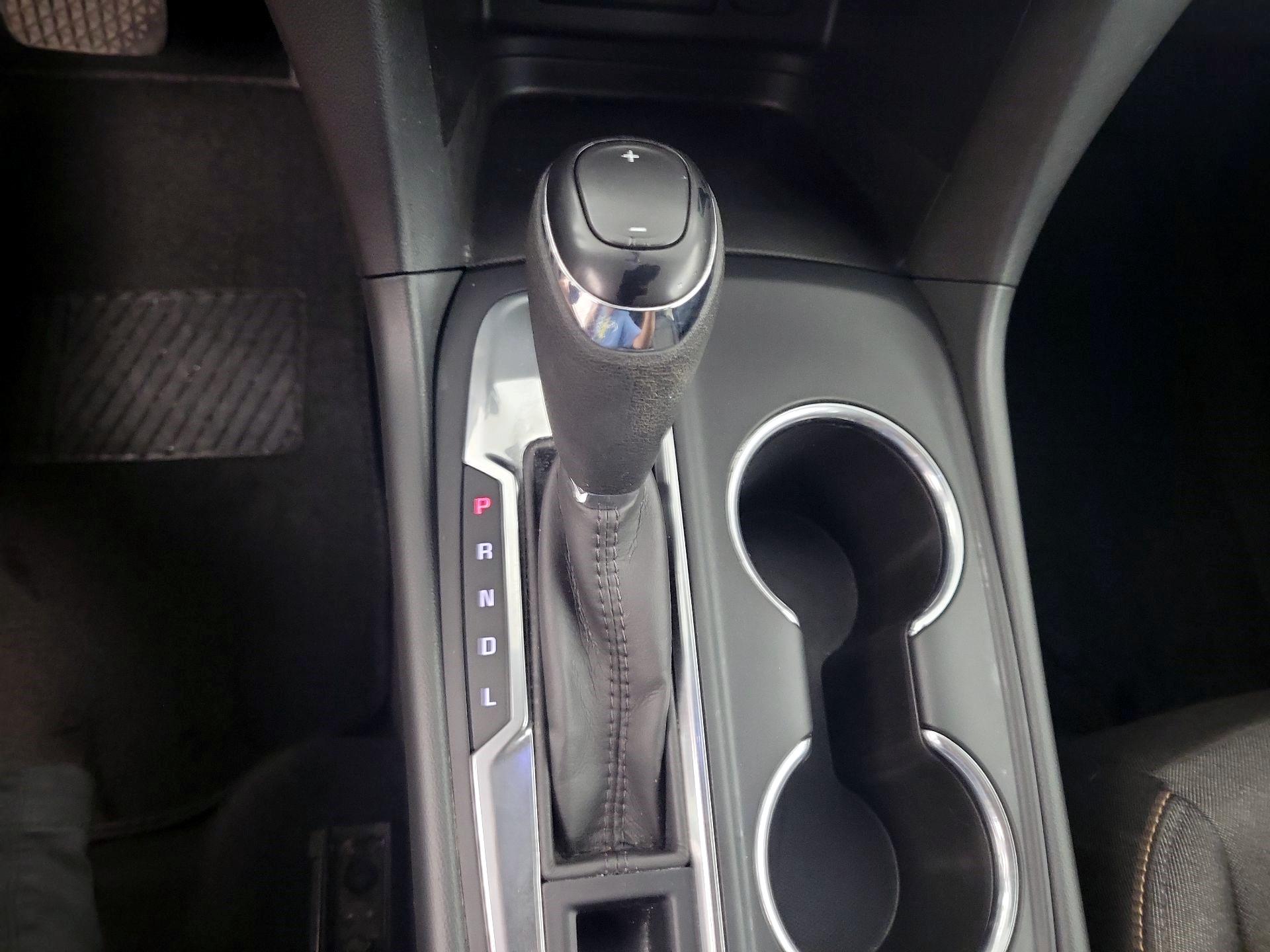 Thumbnail: 2020 Chevrolet Equinox - 15