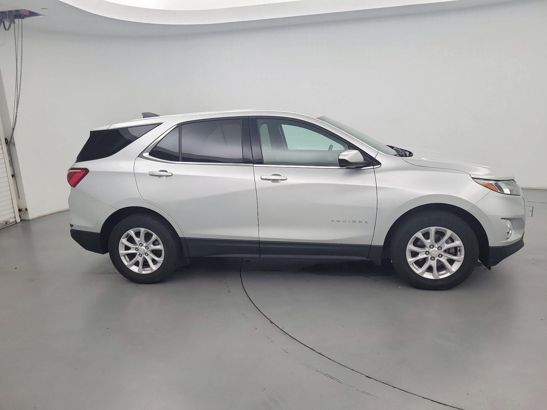 Thumbnail: 2020 Chevrolet Equinox - 4