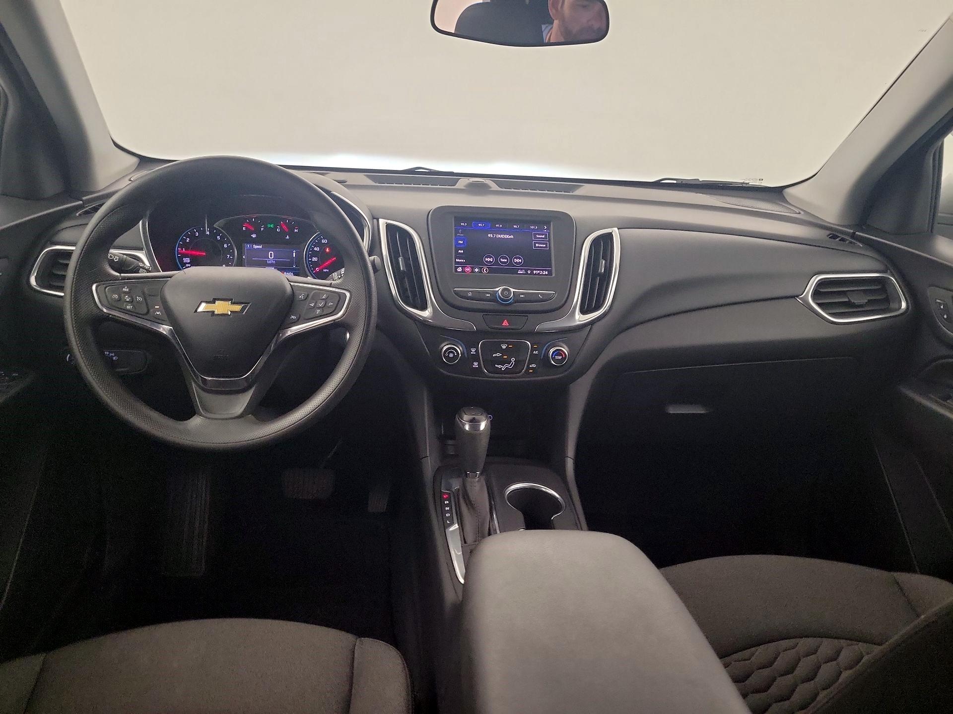 Thumbnail: 2020 Chevrolet Equinox - 8