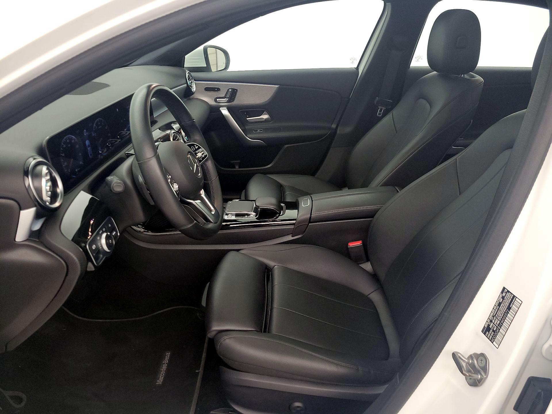 Thumbnail: 2019 Mercedes-Benz A-Class - 11