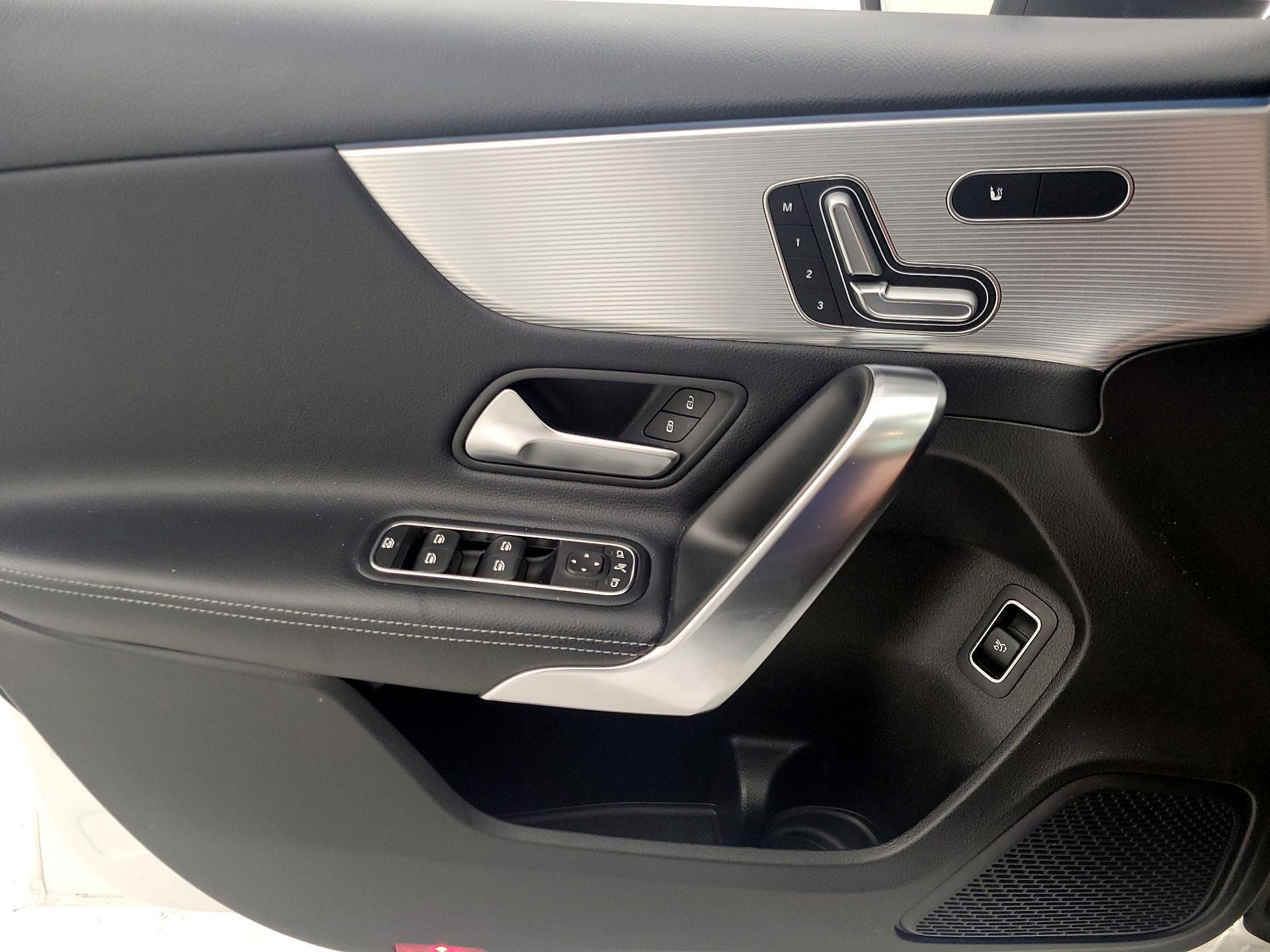 Thumbnail: 2019 Mercedes-Benz A-Class - 12
