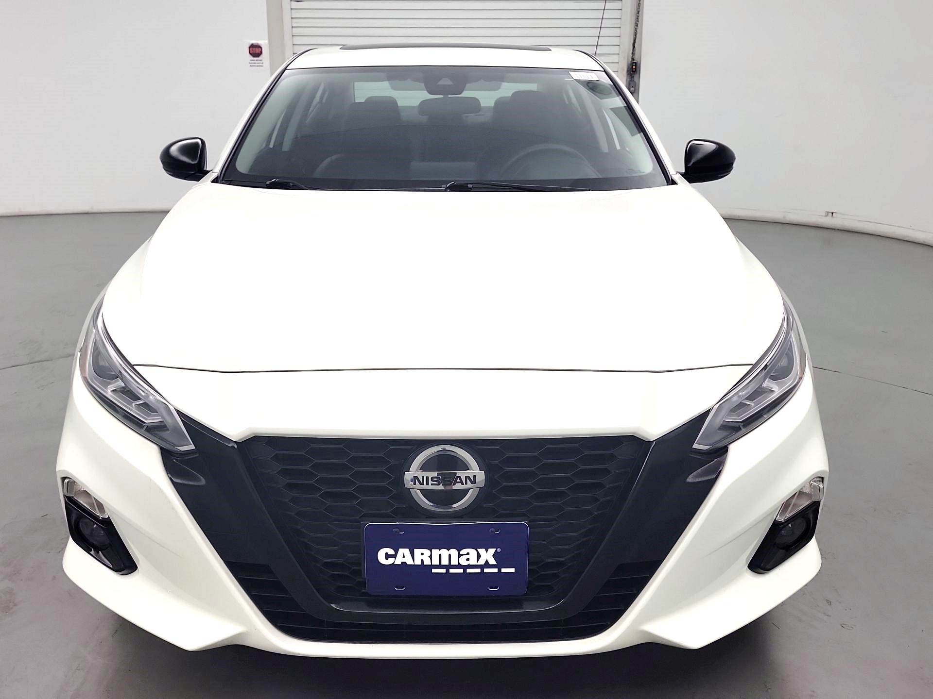 Thumbnail: 2022 Nissan Altima - 2