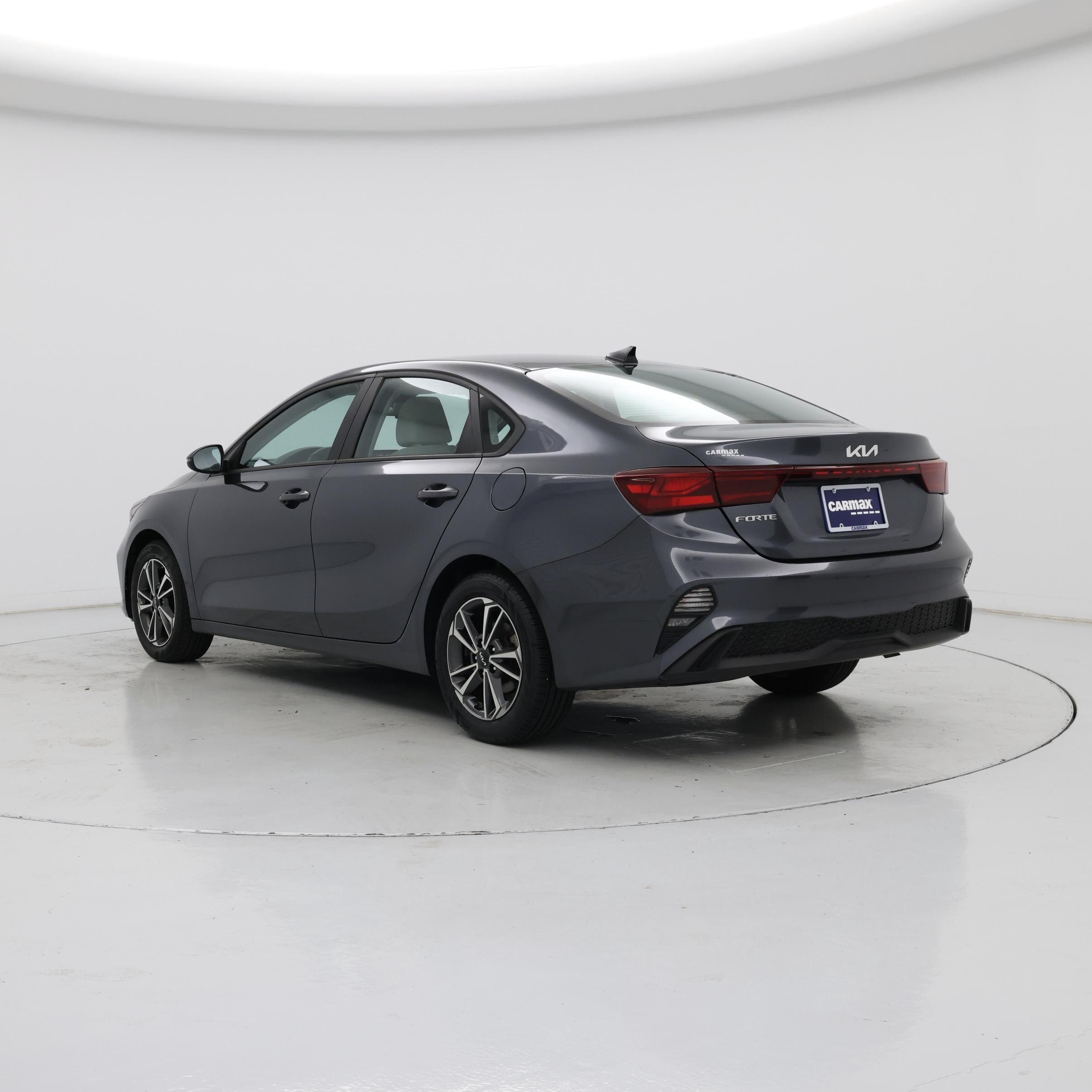 Thumbnail: 2022 Kia Forte - 2
