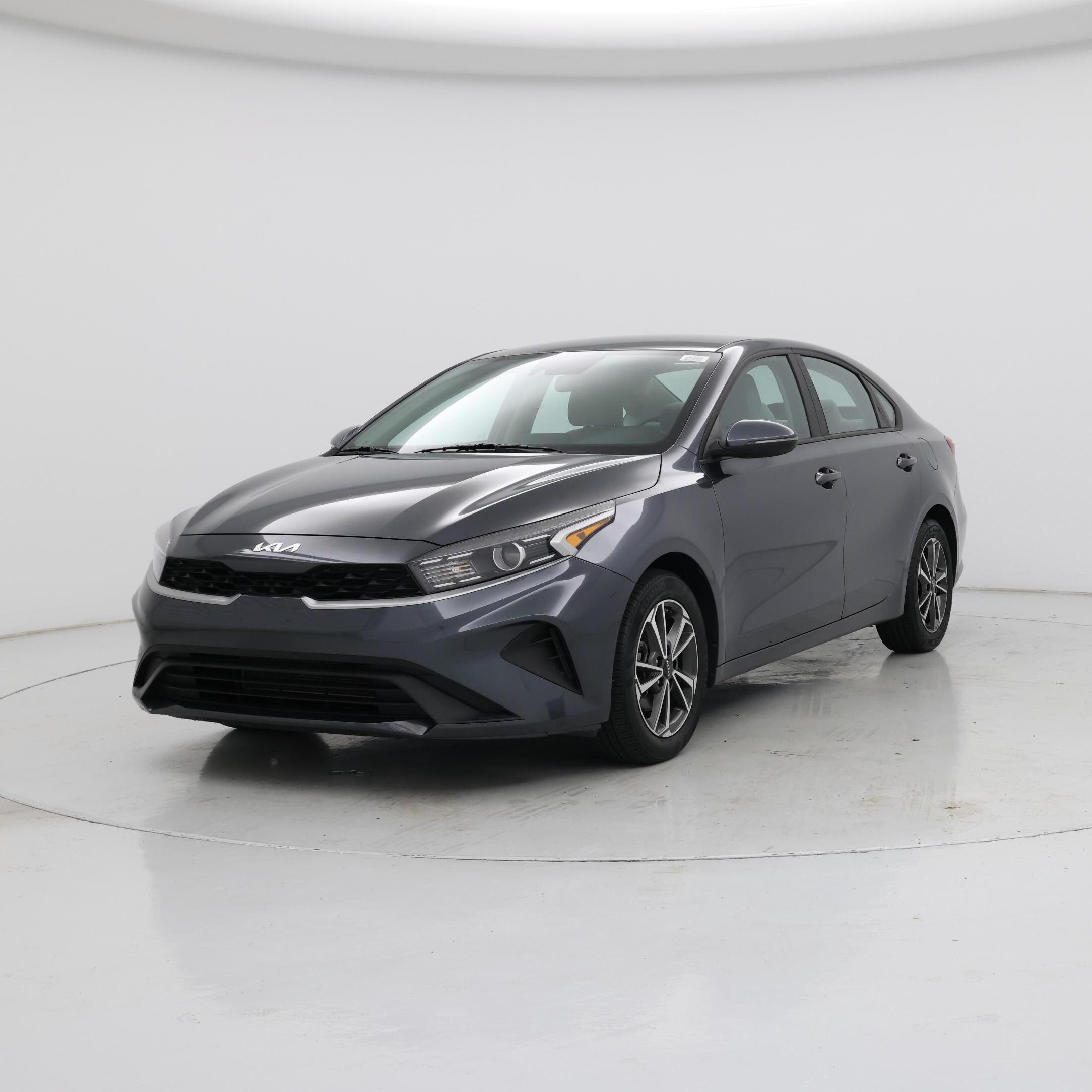 Thumbnail: 2022 Kia Forte - 4