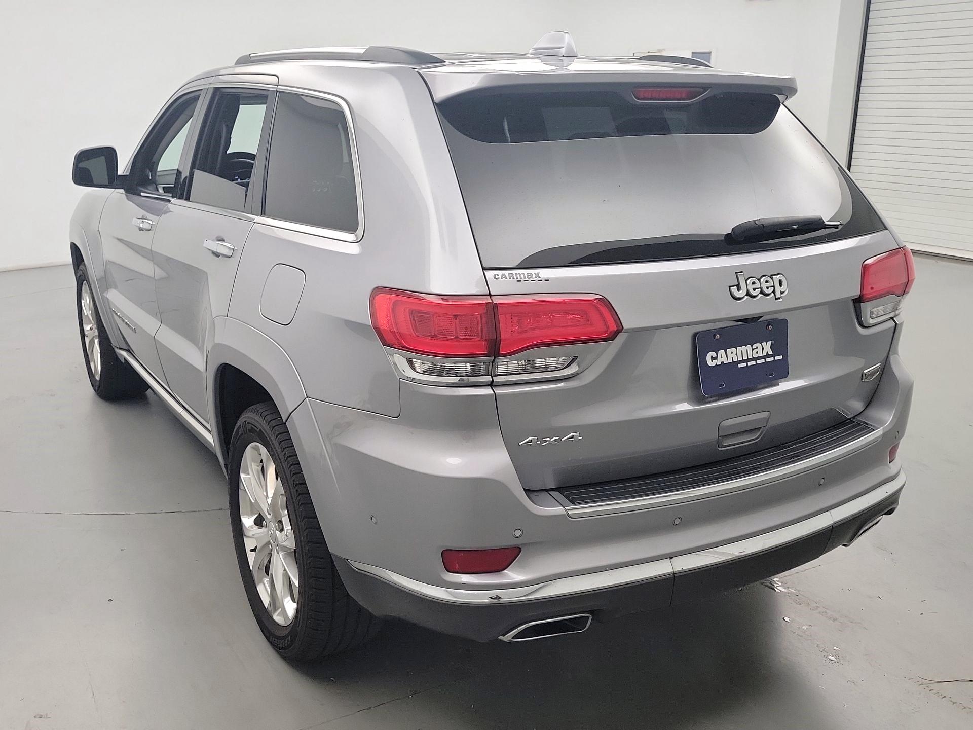 Thumbnail: 2021 Jeep Grand Cherokee - 7