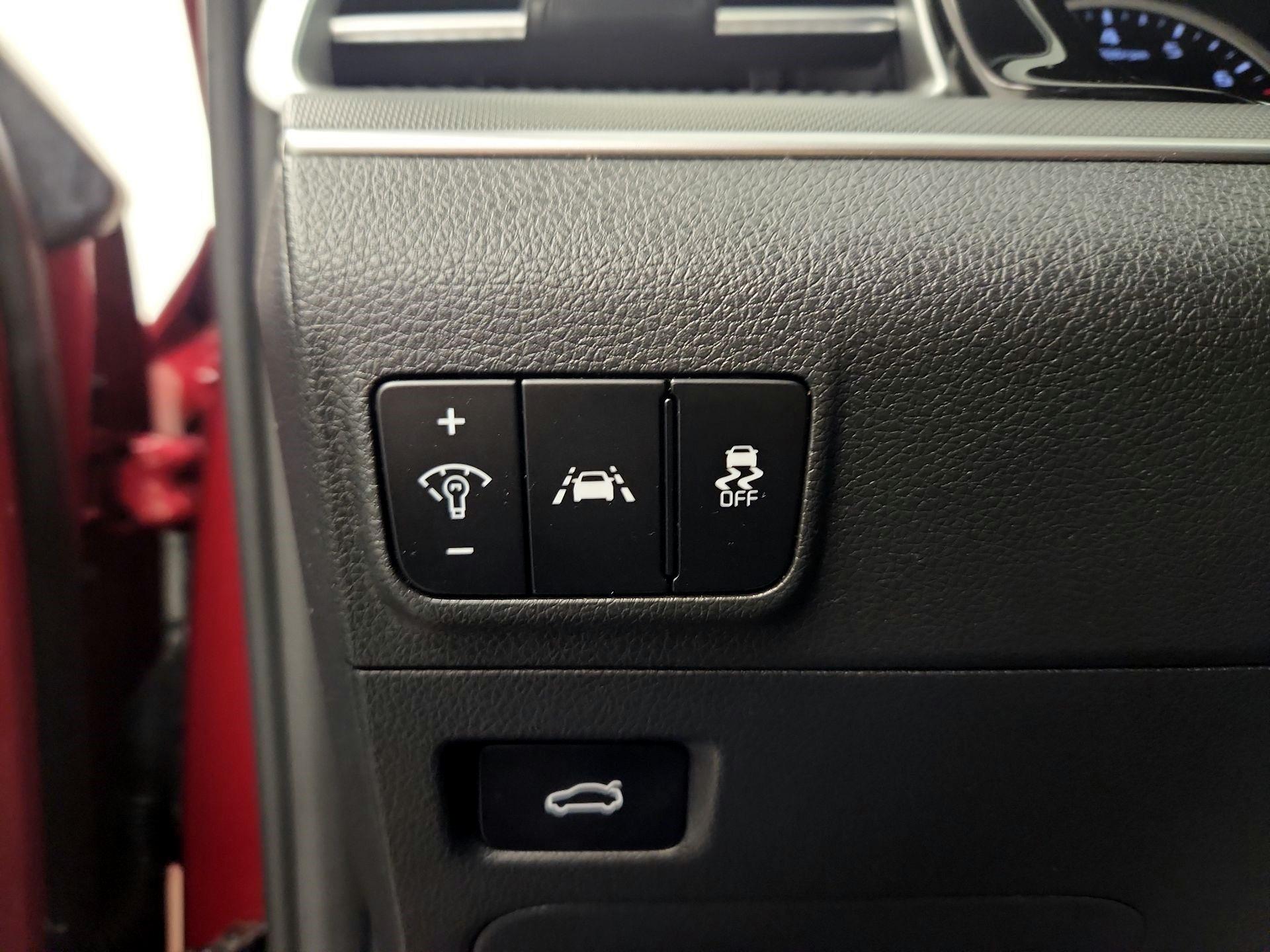 Thumbnail: 2021 Kia K5 - 11