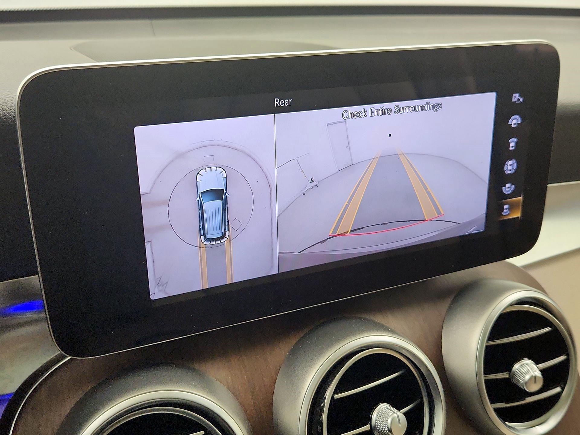 Thumbnail: 2020 Mercedes-Benz GLC - 14