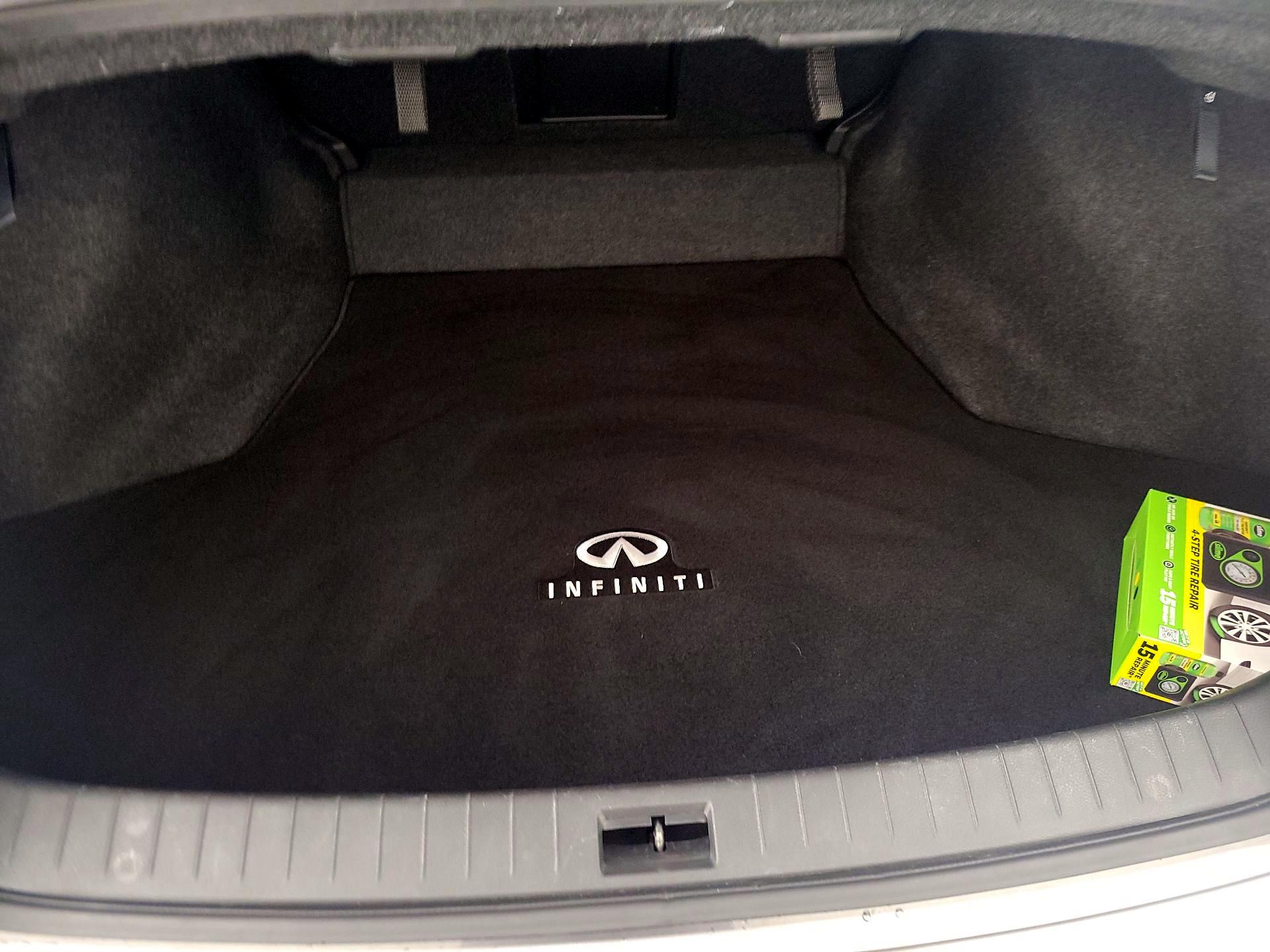 Thumbnail: 2022 INFINITI Q50 - 17